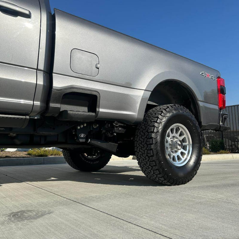Torxz Traction Bar Kit, 2017+ F250/F350 SRW (Single Rear Wheel)