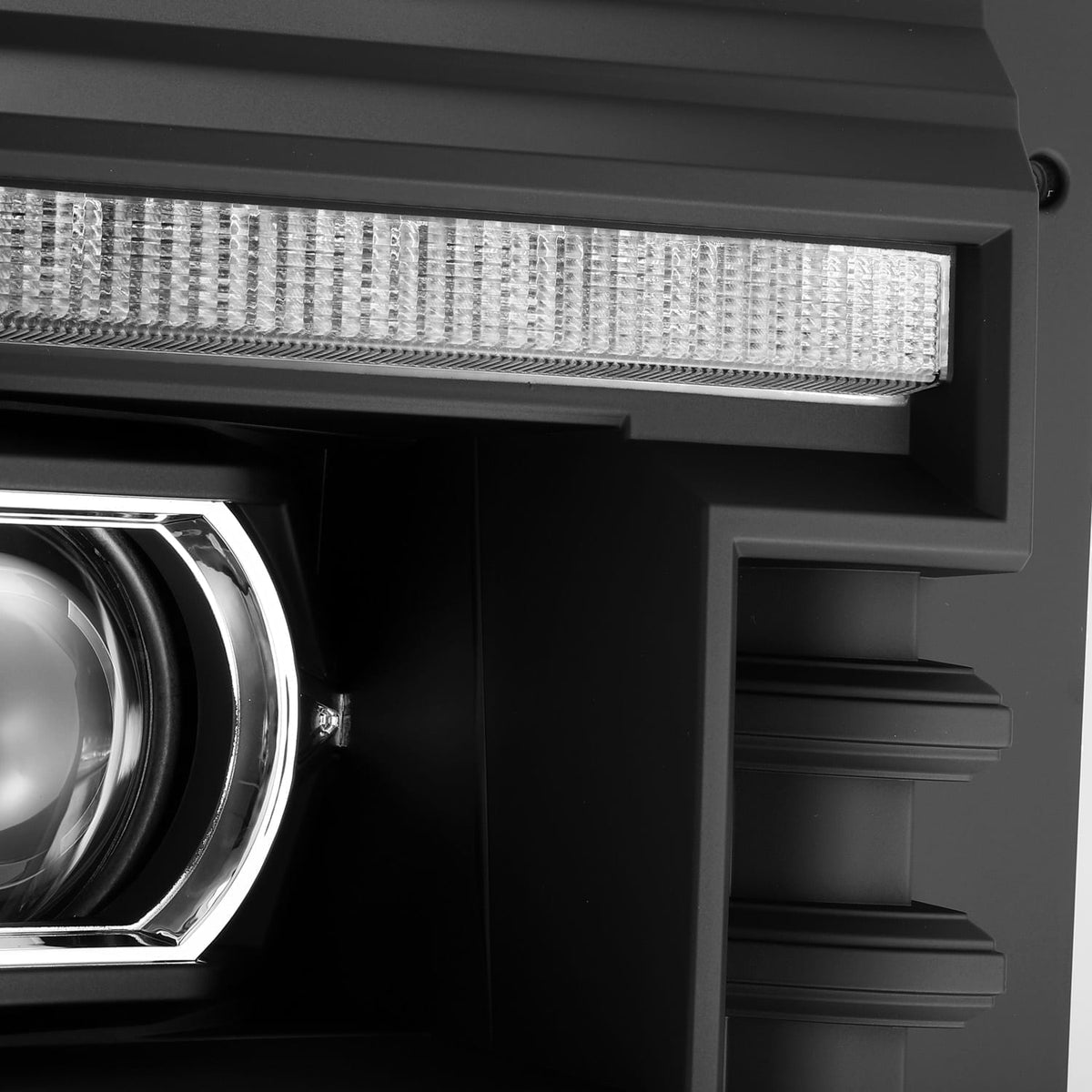AlphaRex PRO-Series Halogen Projector Headlights for Ford Super Duty - Black