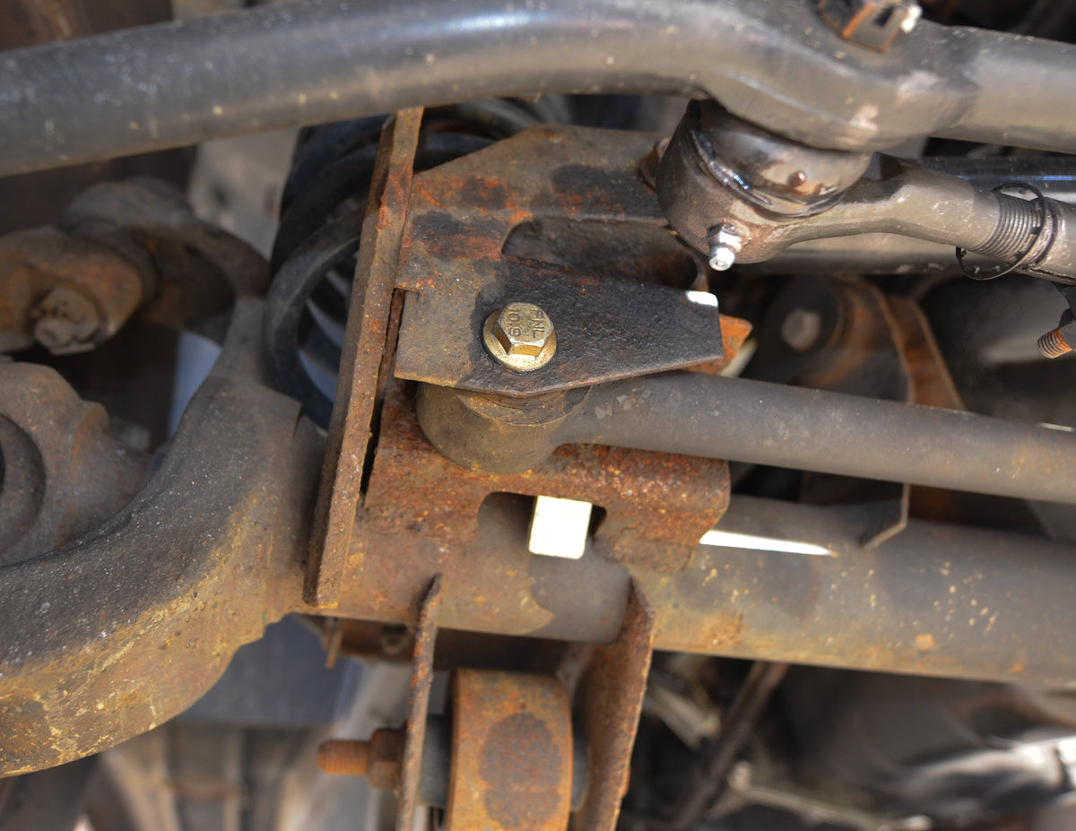 Jeep OE Track Bar Bolt Kit (1984-2006, TJ/LJ/XJ/ZJ)