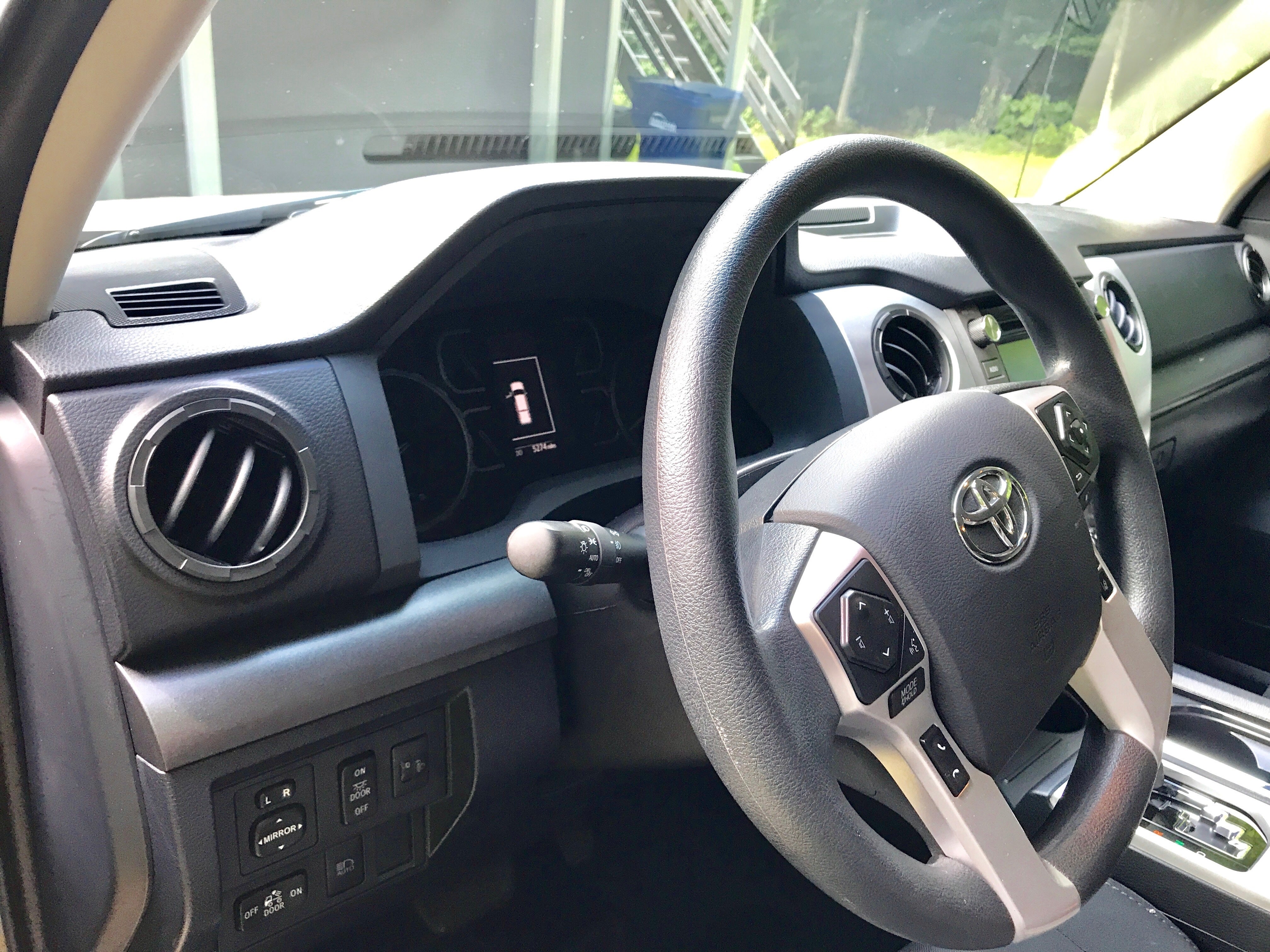 Vent Rings (2014-2021 Tundra) - RED