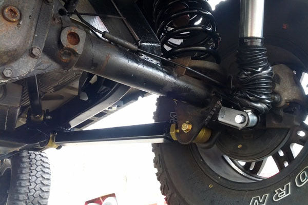 Jeep Wrangler Lower Shock Relocation Kit (1997-2006, TJ/LJ)