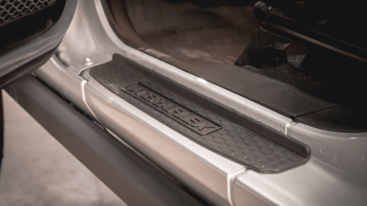 TeraFlex JL 4dr / JT: Doorsill Protector Kit - Front & Rear