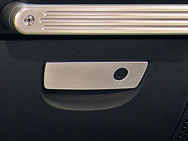 2007-10-jeep-jk-glove-box-handle-cover-dv8-offroad-d-jp-180001-al-2 - NVMOS
