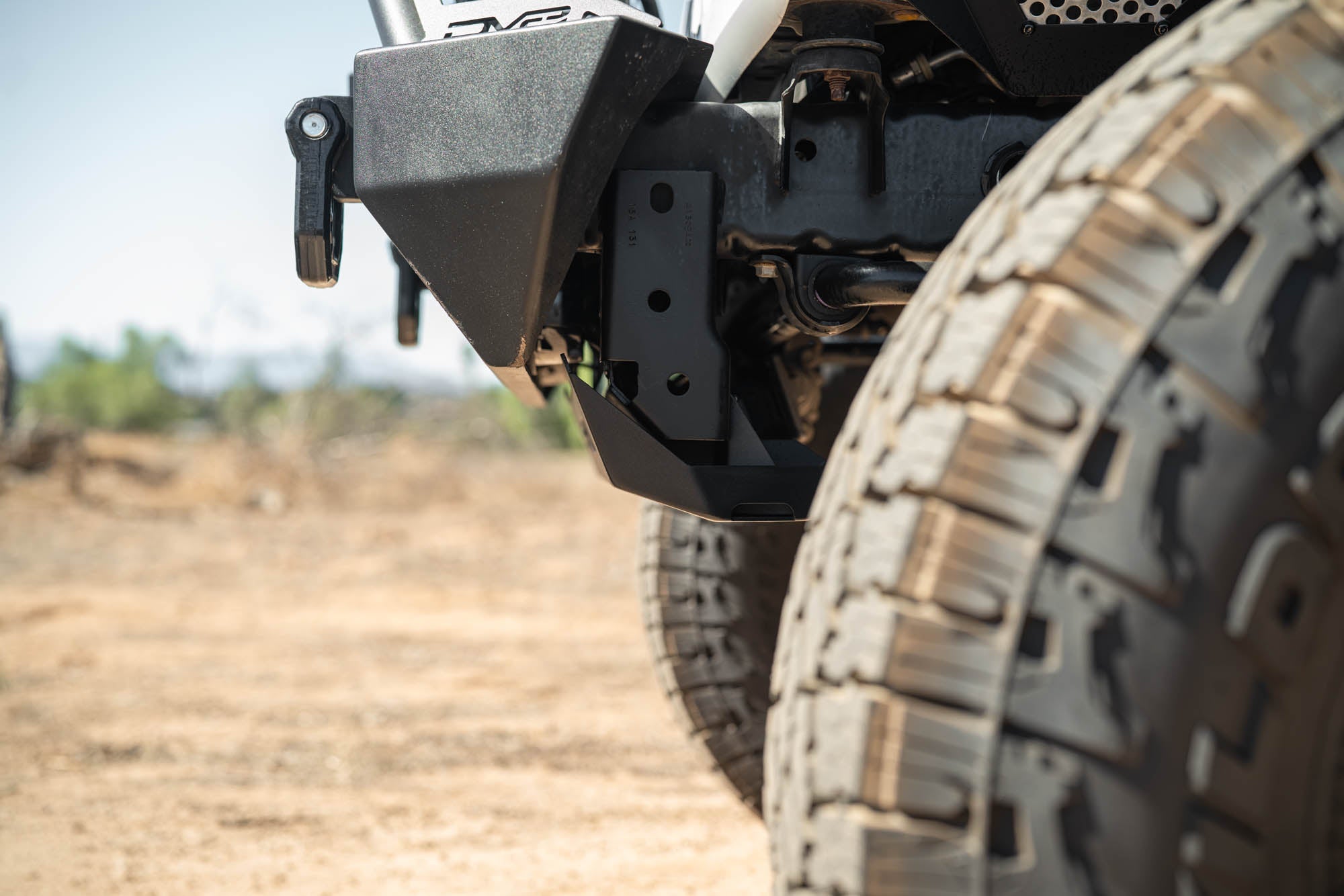 2007-2018-Jeep-Wrangler-JK-Front-Skid-Plate-Installed-5 - NVMOS