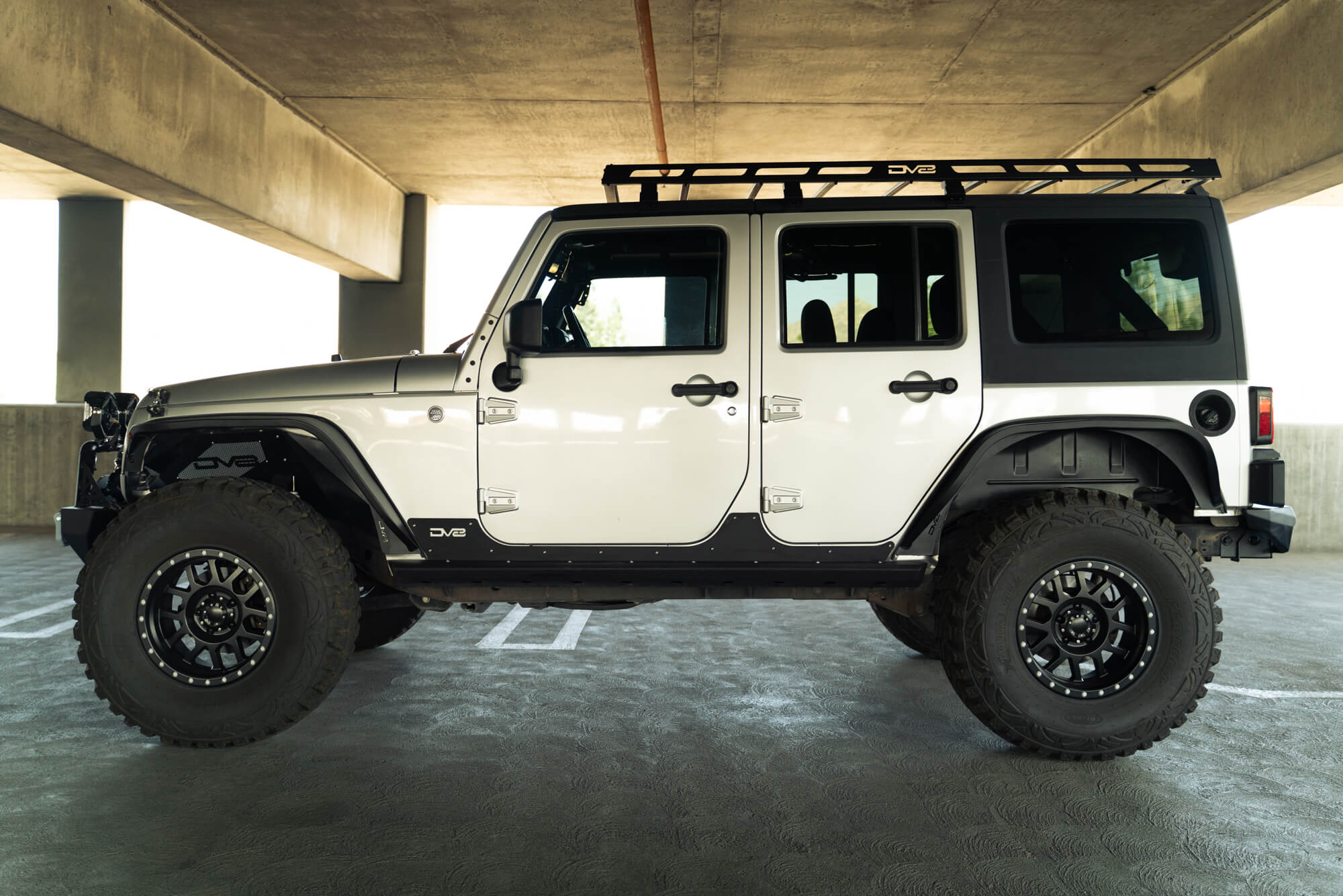 2007-2018-Jeep-Wrangler-JK-Slim-Fender-Flares_Installed-04 - NVMOS