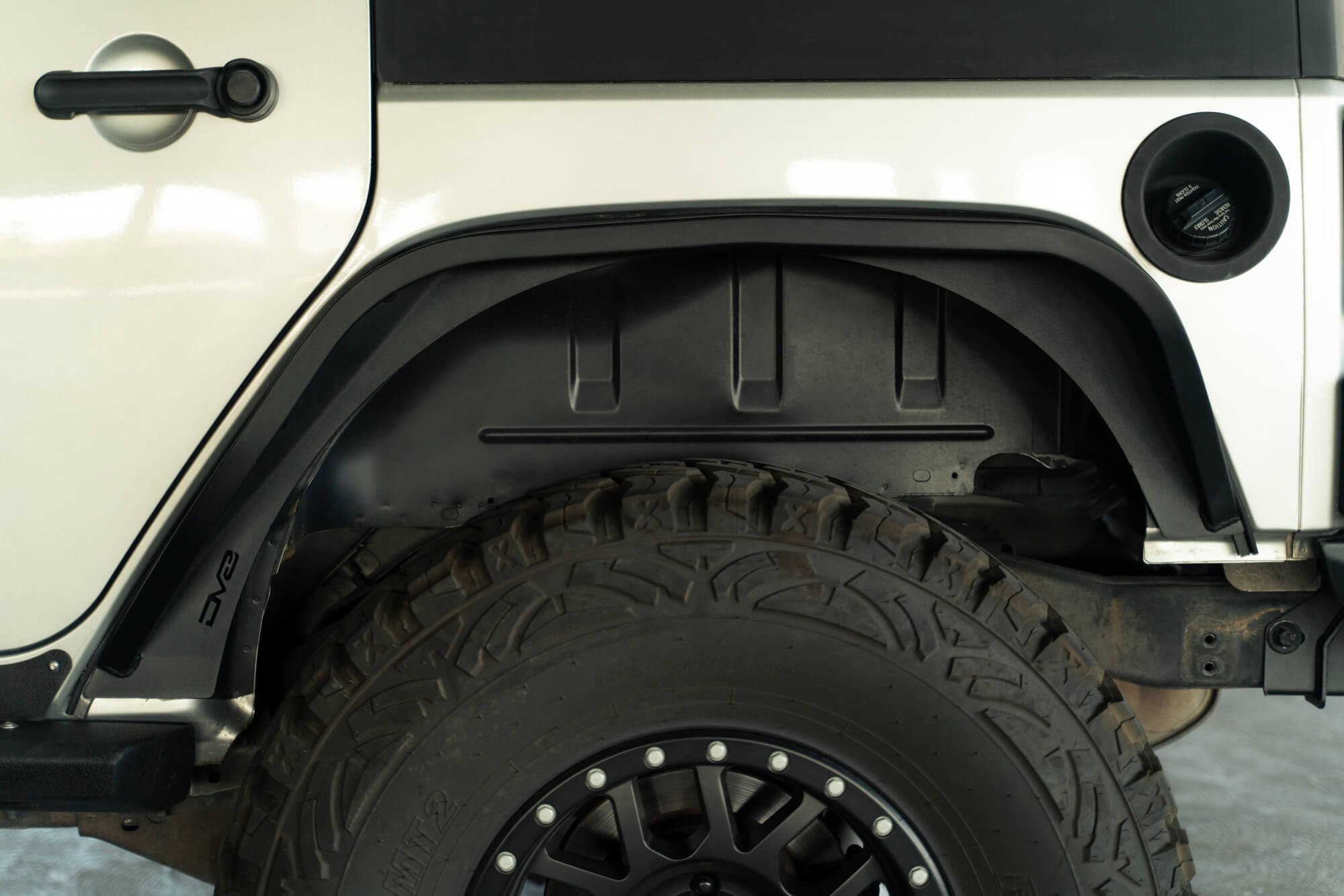 2007-2018-Jeep-Wrangler-JK-Slim-Fender-Flares_Installed-06 - NVMOS