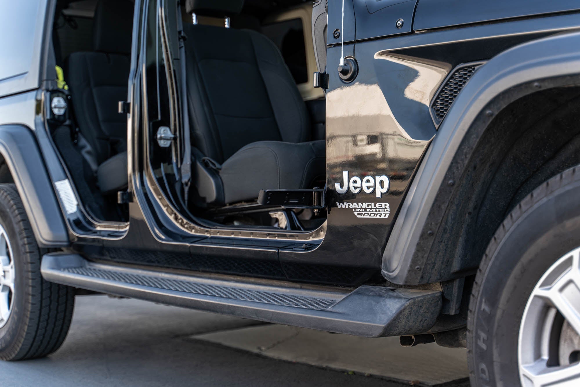 2007-2023-Jeep-Wrangler-JK-JL-Gladiator-JT-Foot-Pegs_Installed-04 - NVMOS