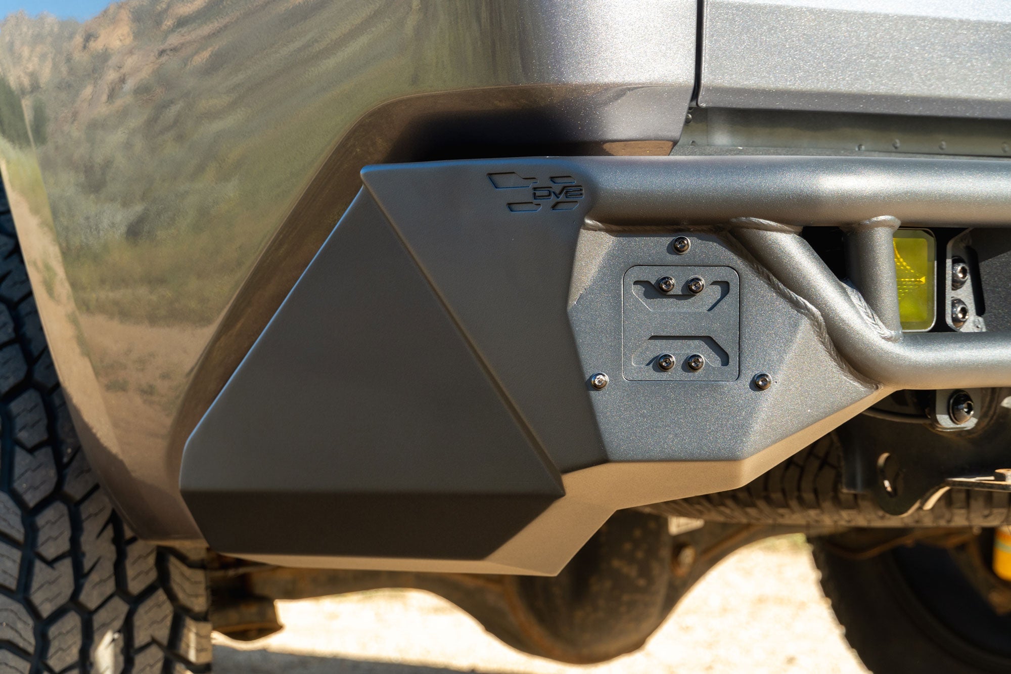 2014-2021-Toyota-Tundra-Tube-Rear-Bumper-Installed-7 - NVMOS