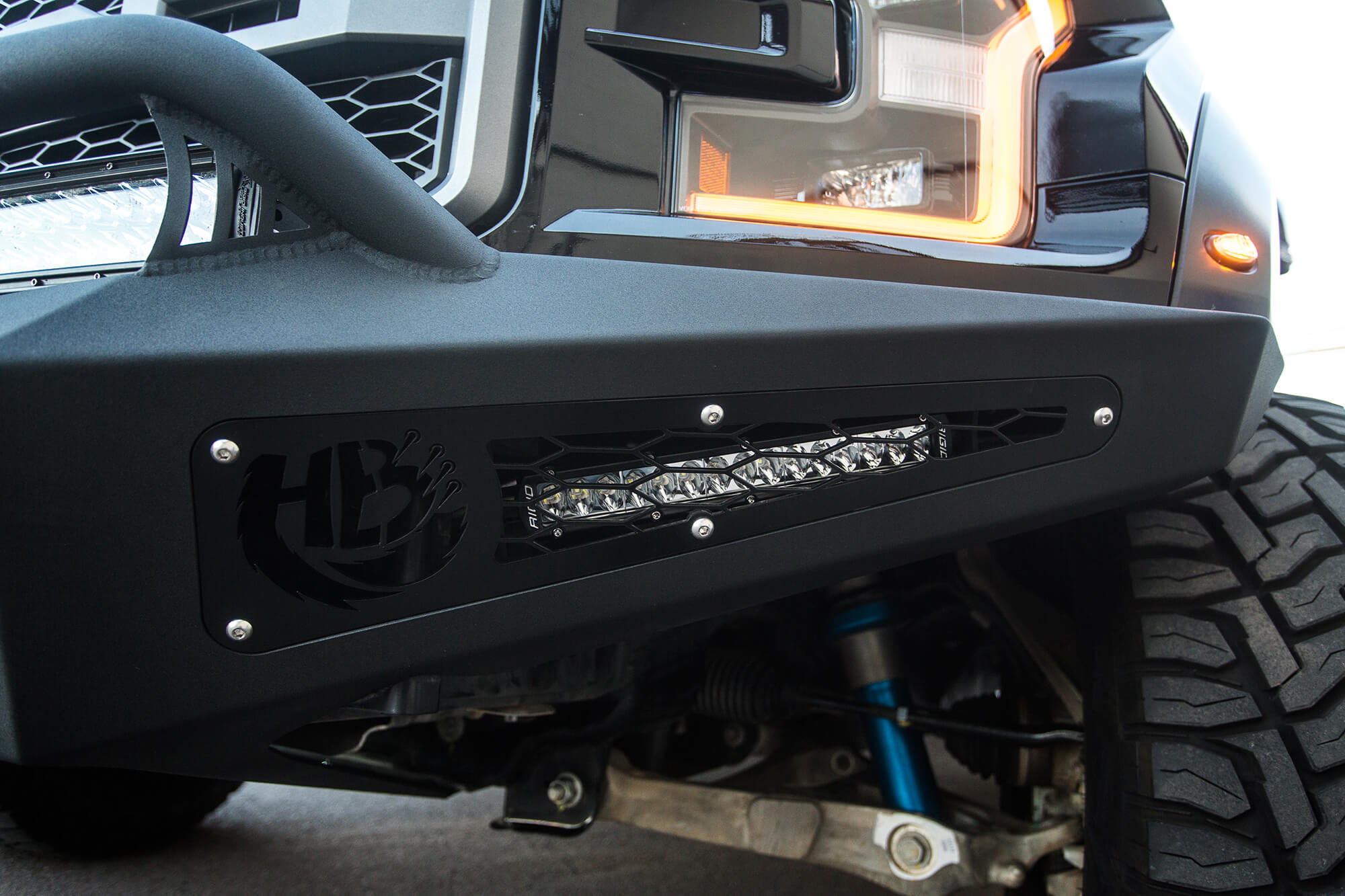 2017-ford-raptor-aftermarket-bumper_310277d8-9e16-4f74-a6b6-39567059a019 - NVMOS