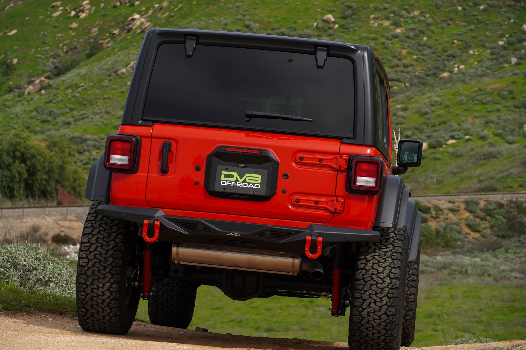 2018-2023-Jeep-Wrangler-JL-Spare-Tire-Delete_Installed-03 - NVMOS