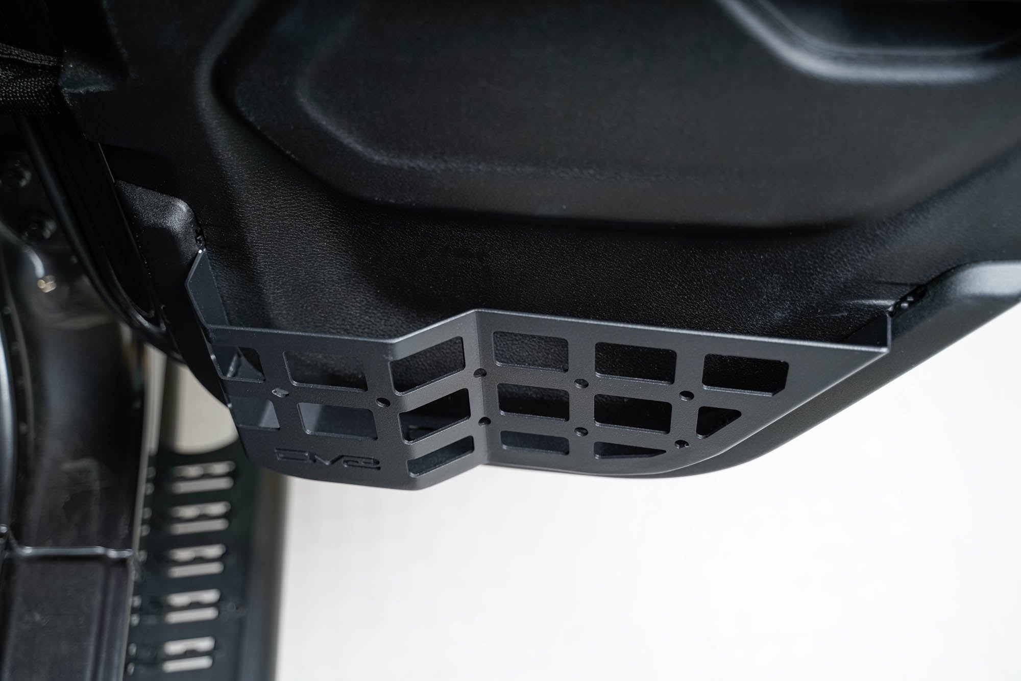 2018-2023-Jeep-Wrangler-JL-_-Gladiator-JT-Rear-Door-Pocket-Molle-Panels-Installed-08 - NVMOS