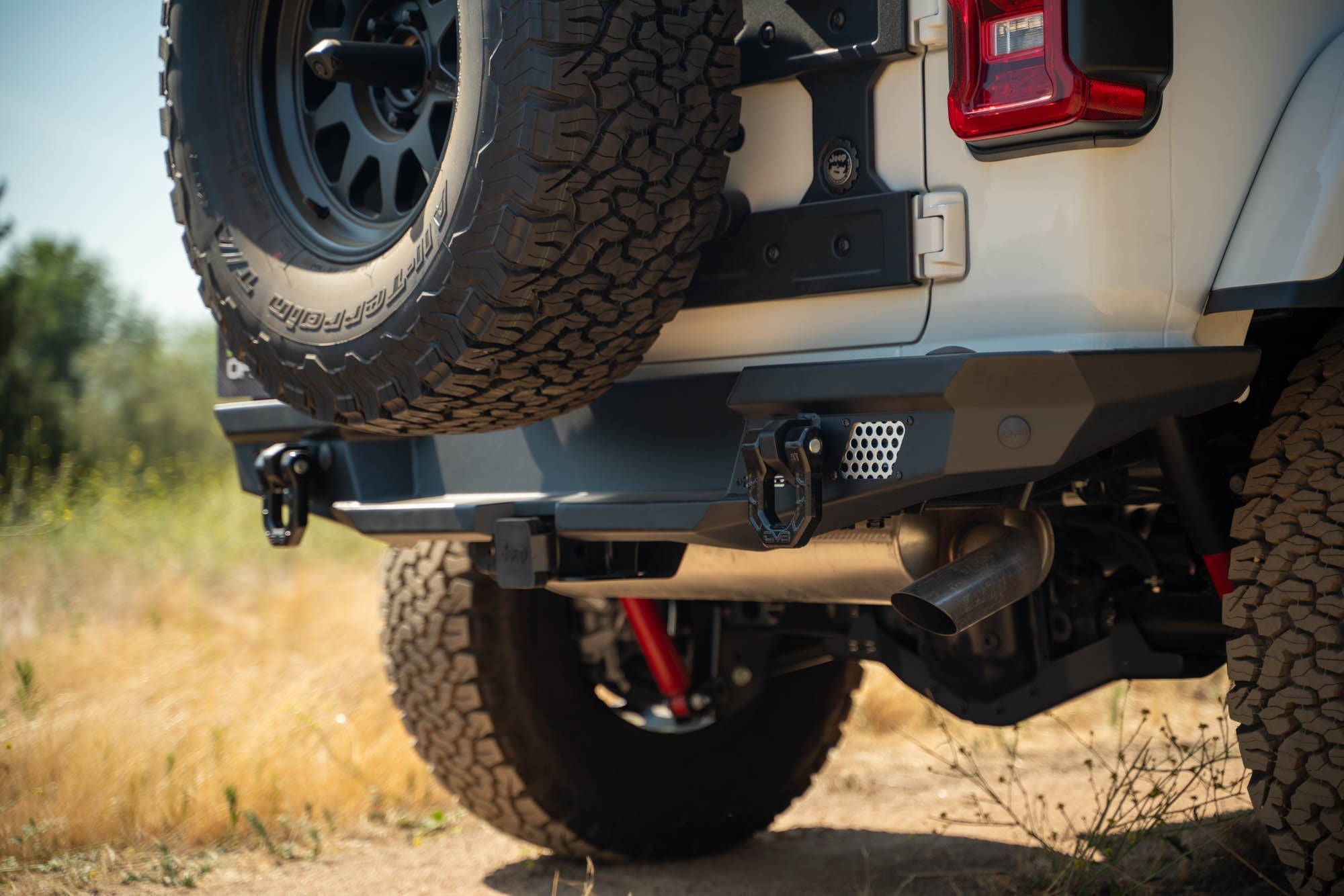 2018-2024-Jeep-Wrangler-JL-Made-To-Overland-Rear-Bumper-4 - NVMOS