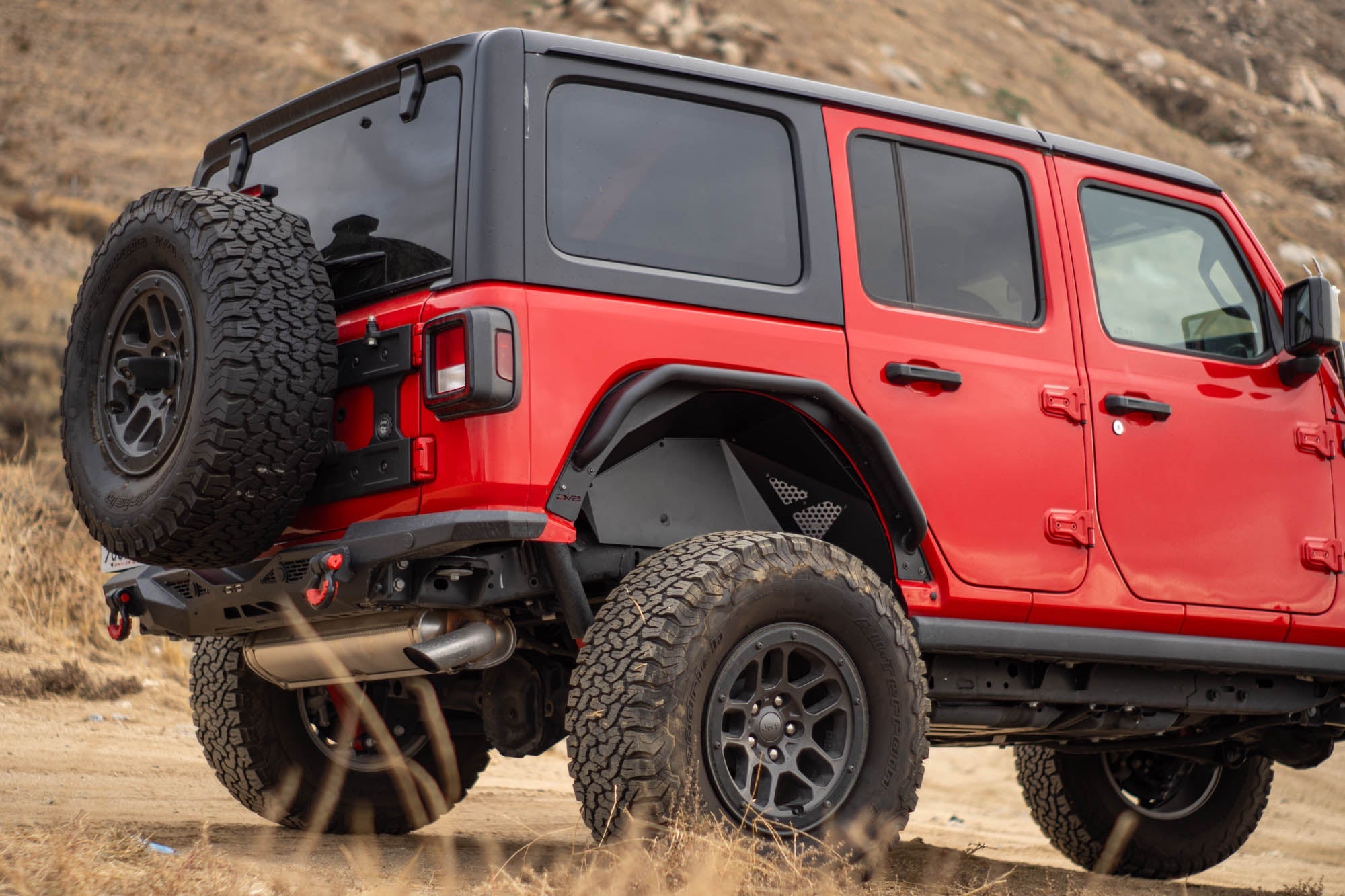 2018-2024-Jeep-Wrangler-JL-Rear-Inner-Fenders-Outdoors-2 - NVMOS