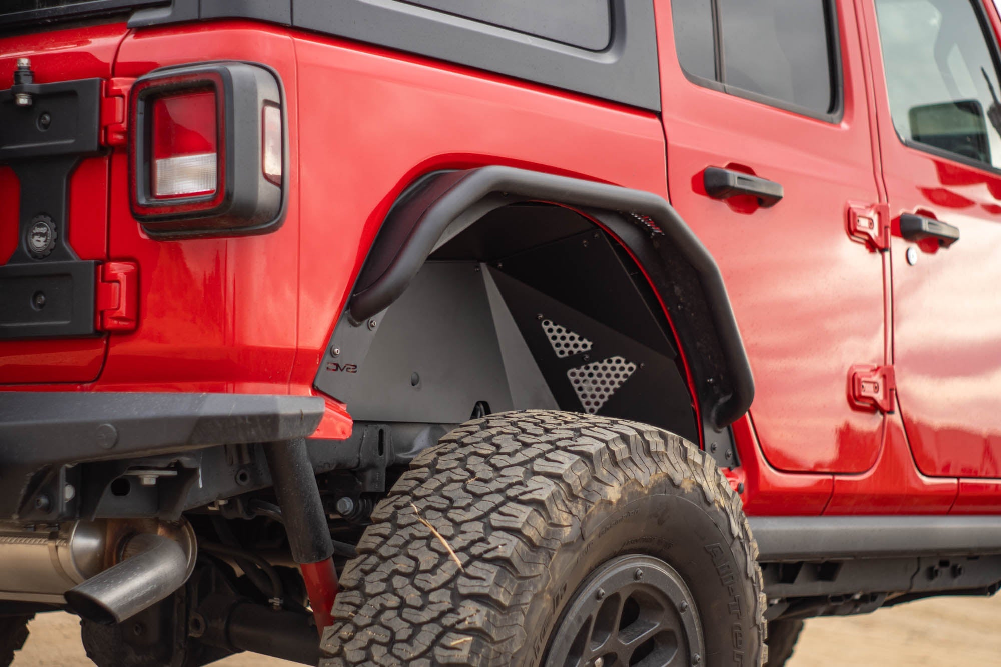 2018-2024-Jeep-Wrangler-JL-Rear-Inner-Fenders-Outdoors-3 - NVMOS
