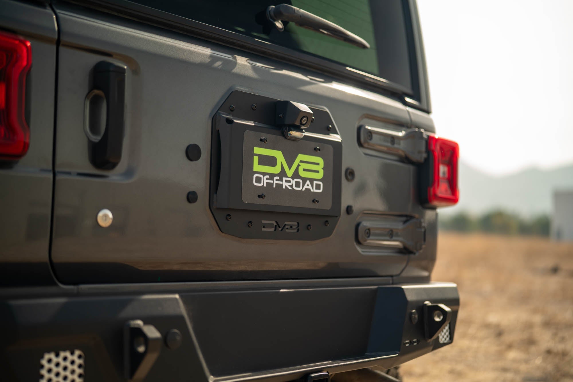 2018-2025-Jeep-Wrangler-JL-Spare-Tire-Delete-w-Camera-Holder-Outdoor-10 - NVMOS