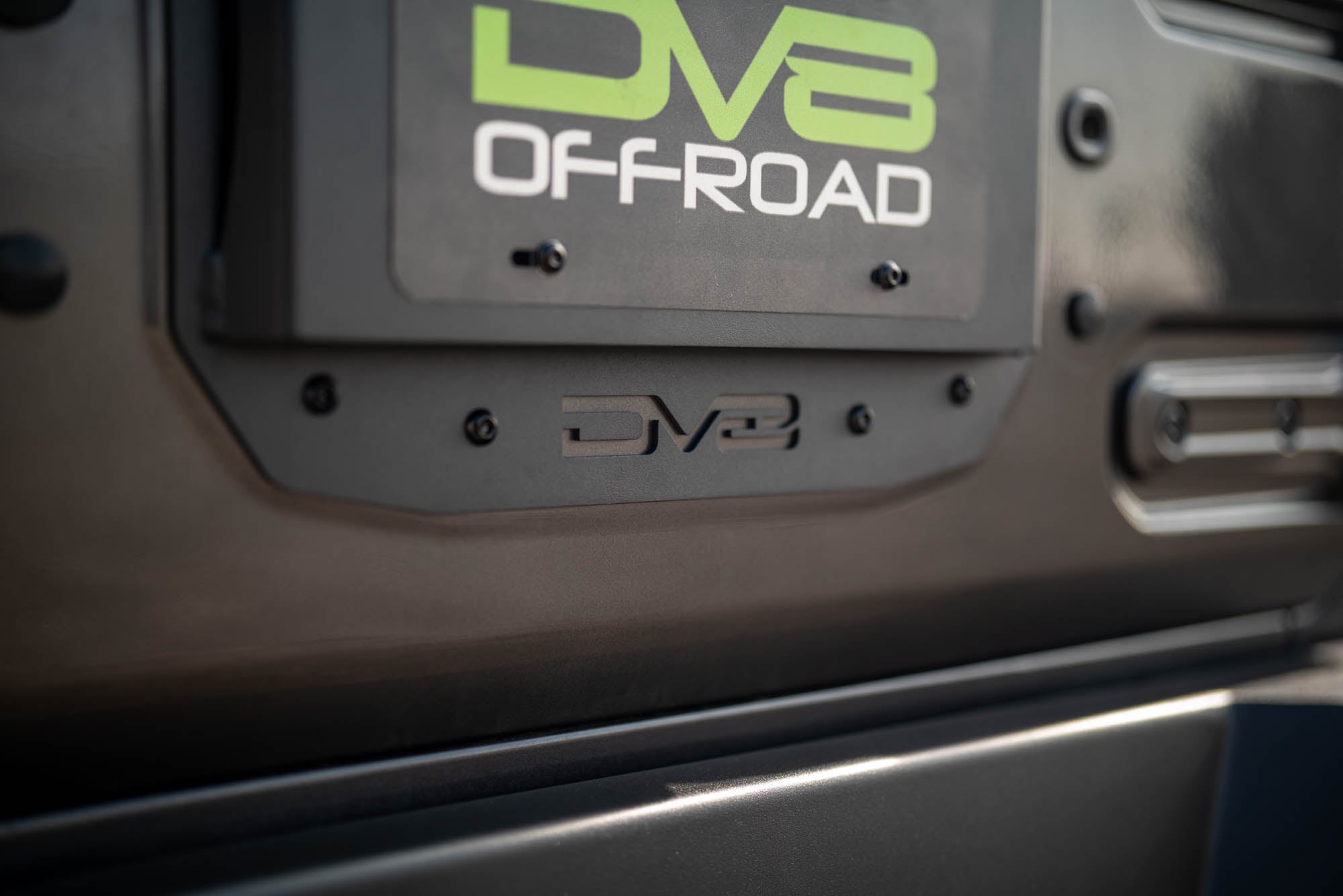 2018-2025-Jeep-Wrangler-JL-Spare-Tire-Delete-w-Camera-Holder-Outdoor-3 - NVMOS