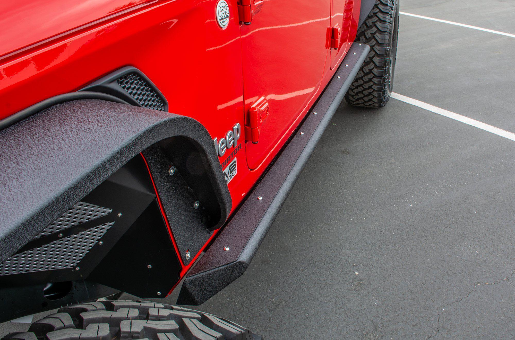 2020-21-jeep-gladiator-jt-rock-sliders-with-step-dv8-offroad-srgl-02-3 - NVMOS