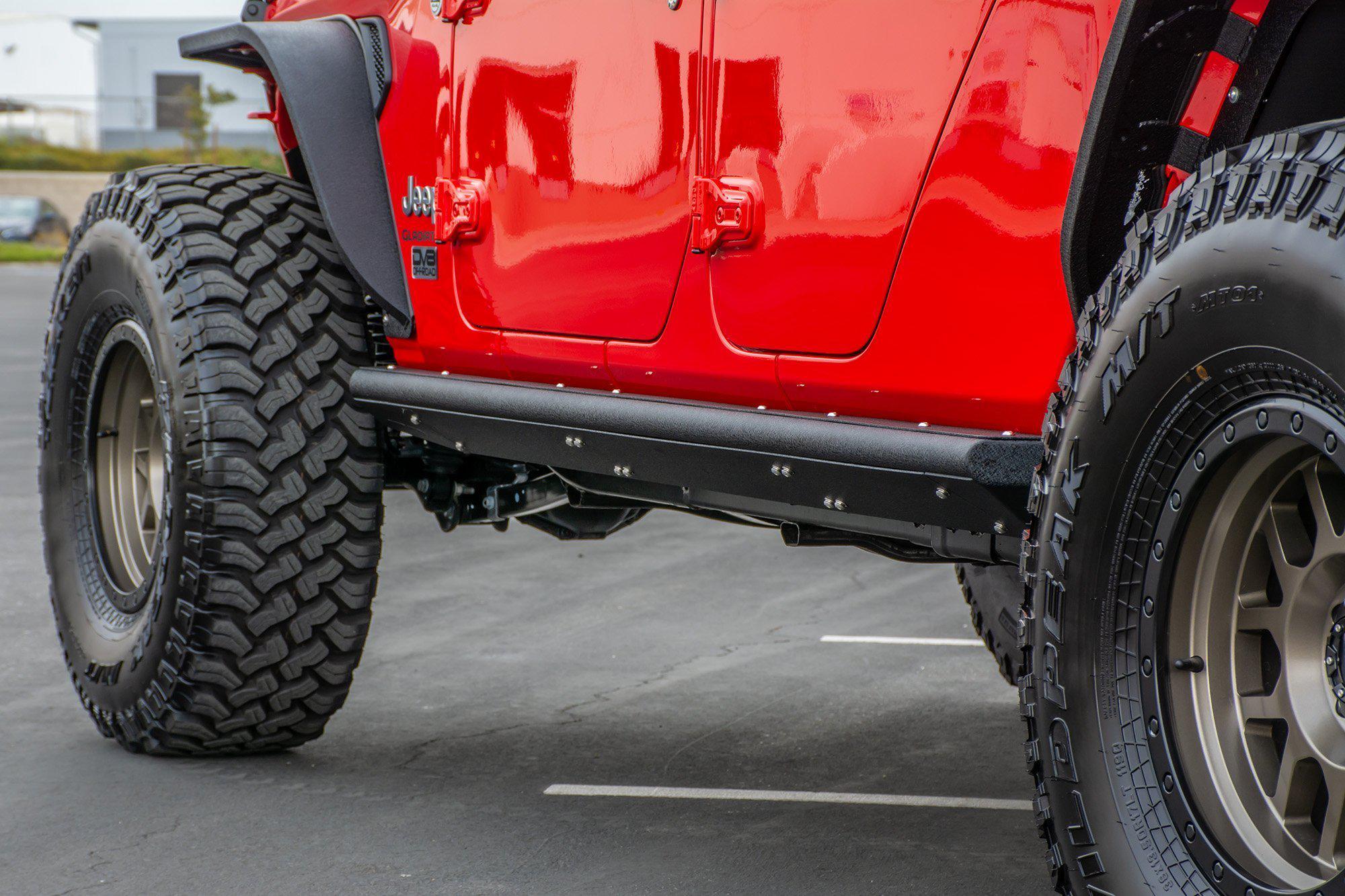 2020-21-jeep-gladiator-jt-rock-sliders-with-step-dv8-offroad-srgl-02-6 - NVMOS