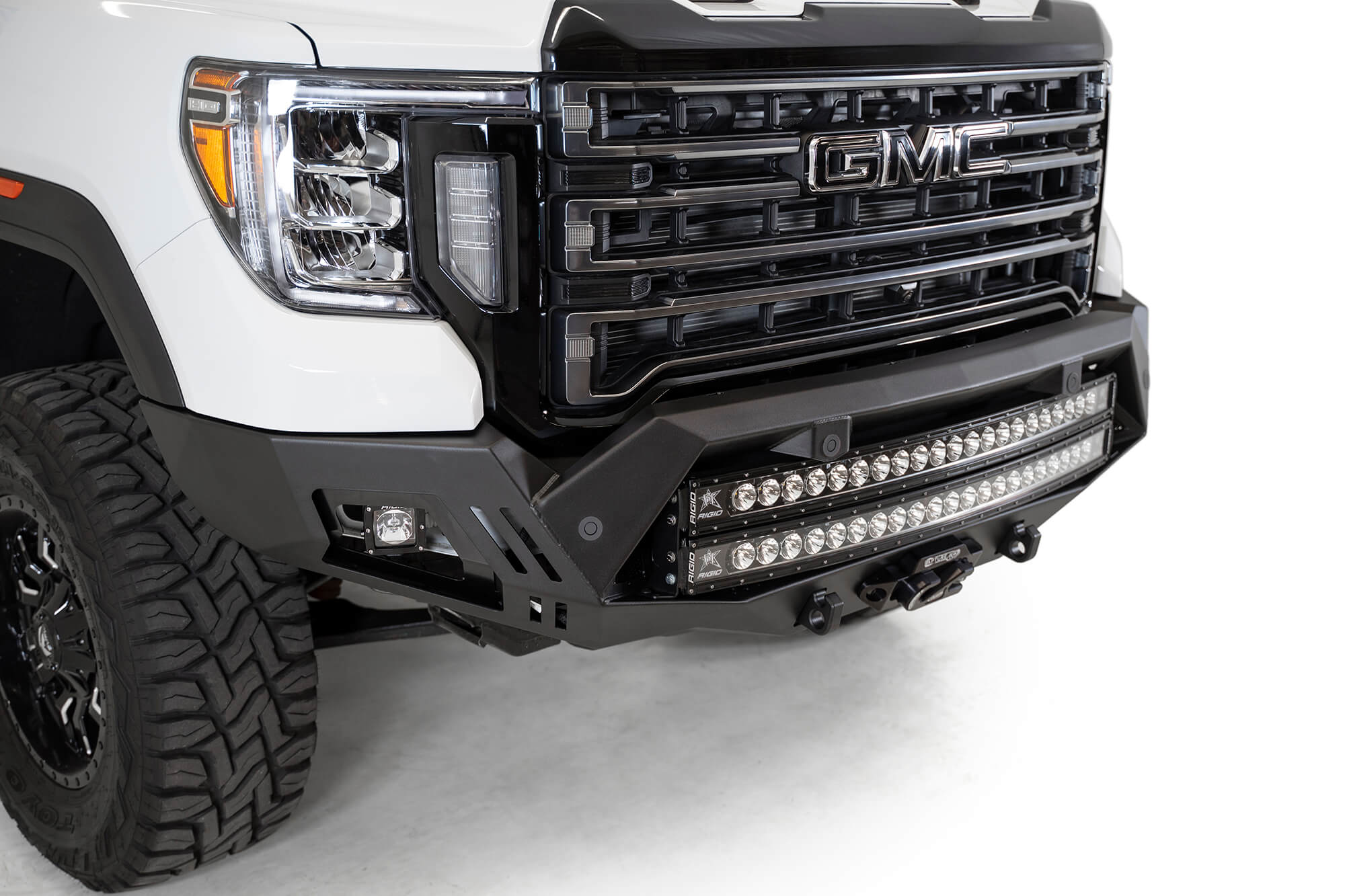 2020-GMC-2500-aftermarket-front-bumper_0d6b9d21-963b-4d07-b76a-6cc8a430243d - NVMOS