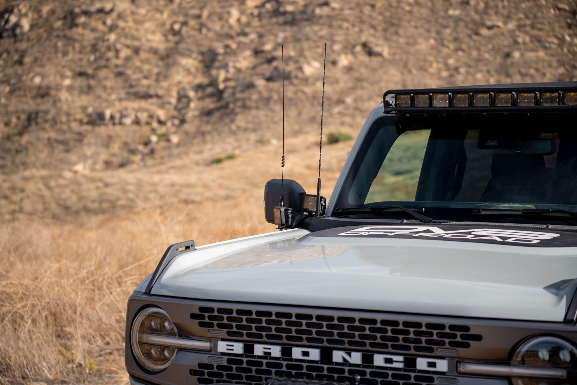 2021-2023-Ford-Bronco-A-Pillar-Dual-Light-Pod-Drop-Mounts_installed-09 - NVMOS