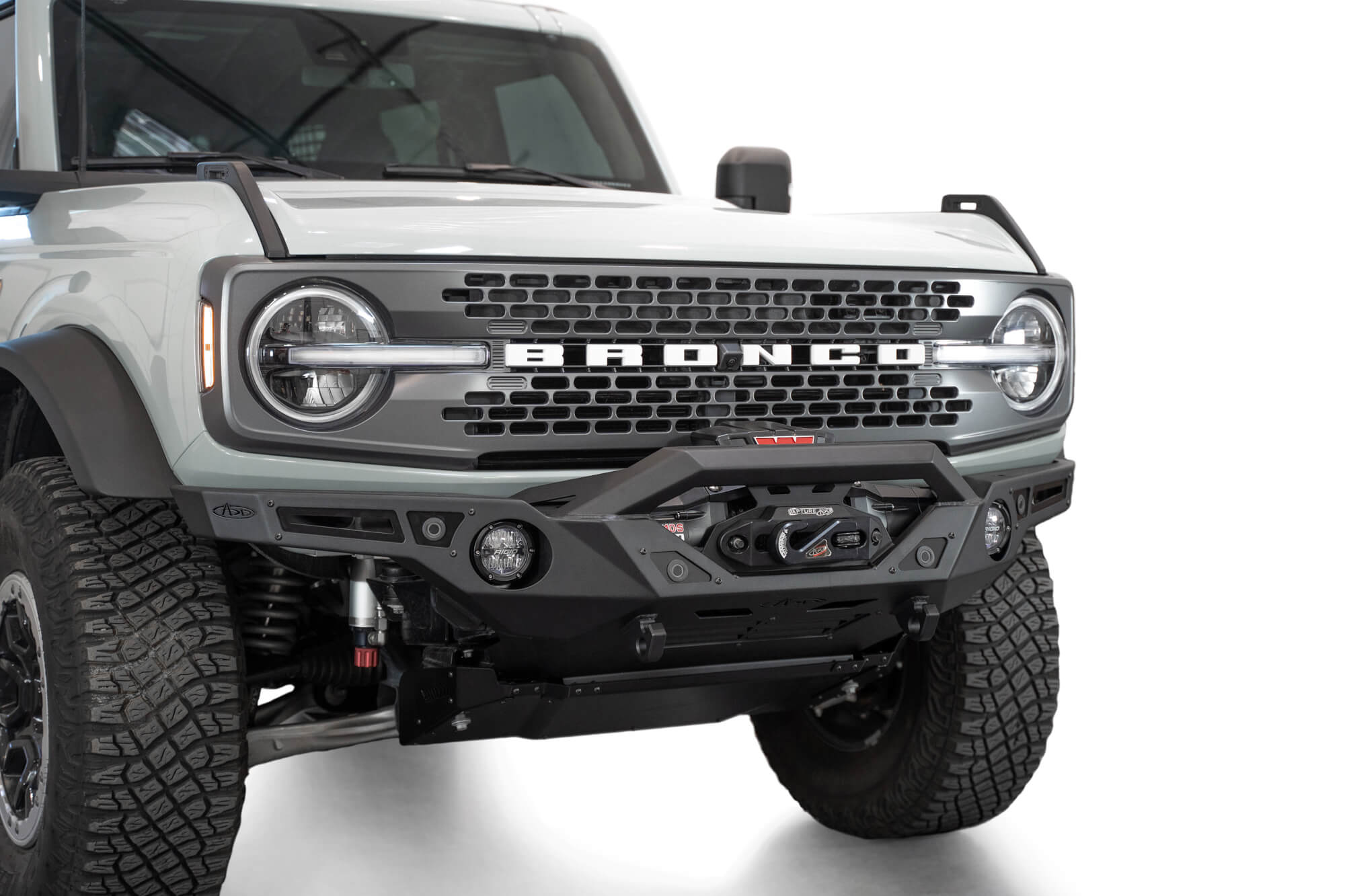 2021-2023-Ford-Bronco-Krawler-Front-Bumper_installed-1 - NVMOS