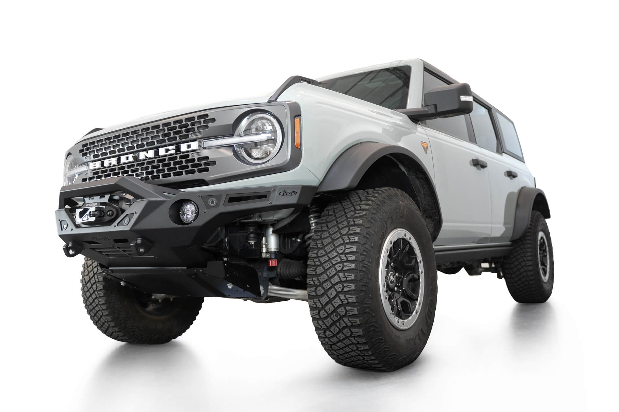 2021-2023-Ford-Bronco-Krawler-Front-Bumper_installed-10 - NVMOS