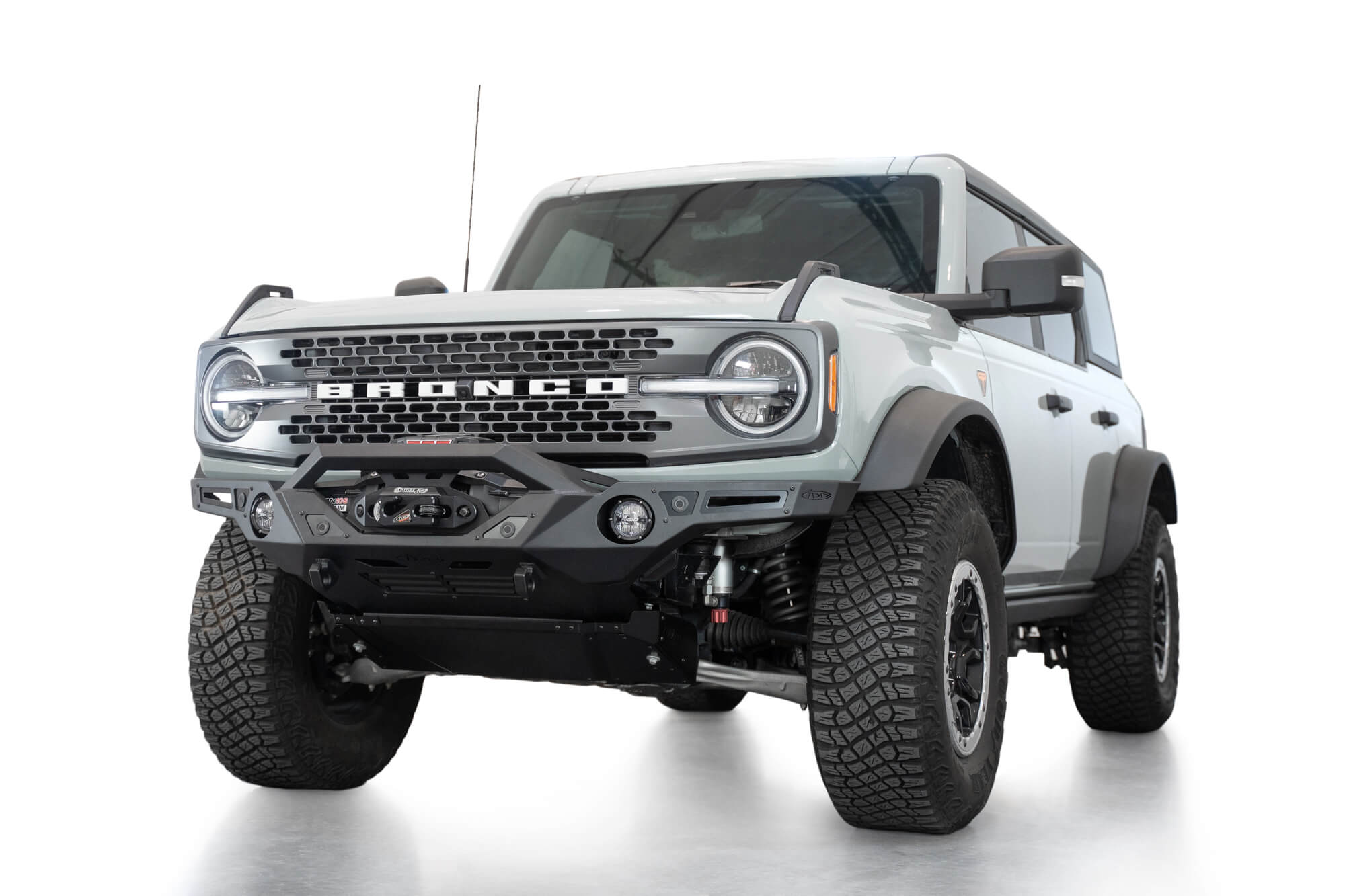 2021-2023-Ford-Bronco-Krawler-Front-Bumper_installed-3 - NVMOS