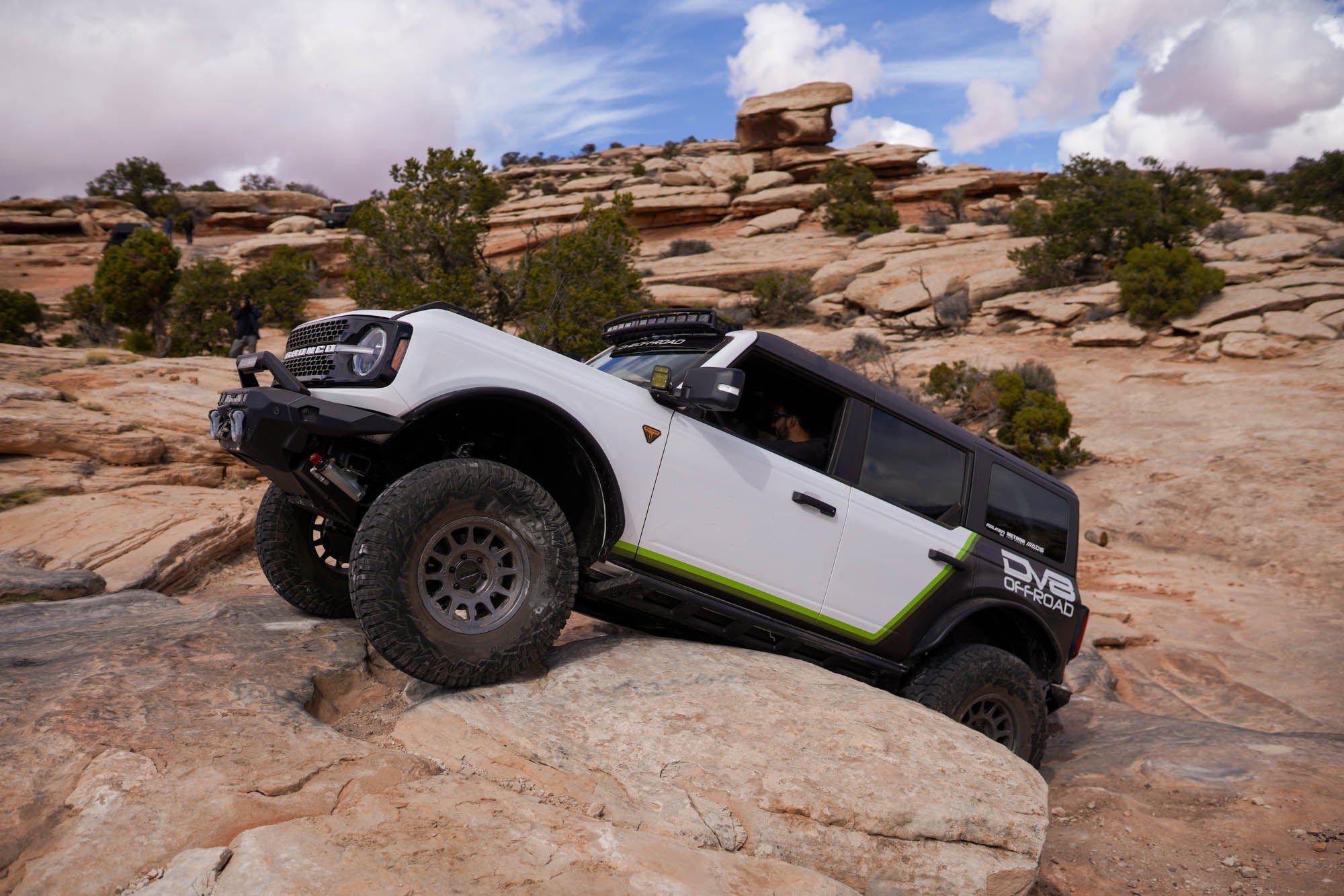 2021-2024-Ford-Bronco-FS-15-4-Door-Rock-Sliders-V2-Trail-Tested-2 - NVMOS
