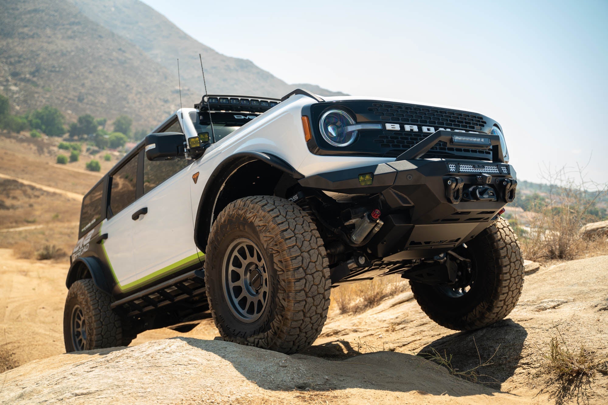 2021-2024-Ford-Bronco-Low-Pro-Skid-Plate-Installed-5 - NVMOS