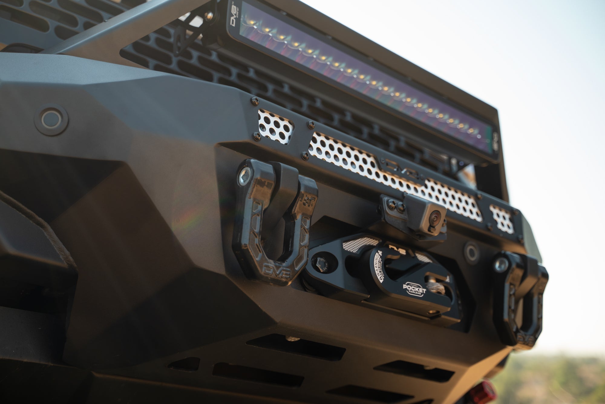 2021-2024-ford-bronco-made-to-overland-front-bumper-Installed-9_e47f80eb-b026-46fc-ace9-b5376cd7b951 - NVMOS