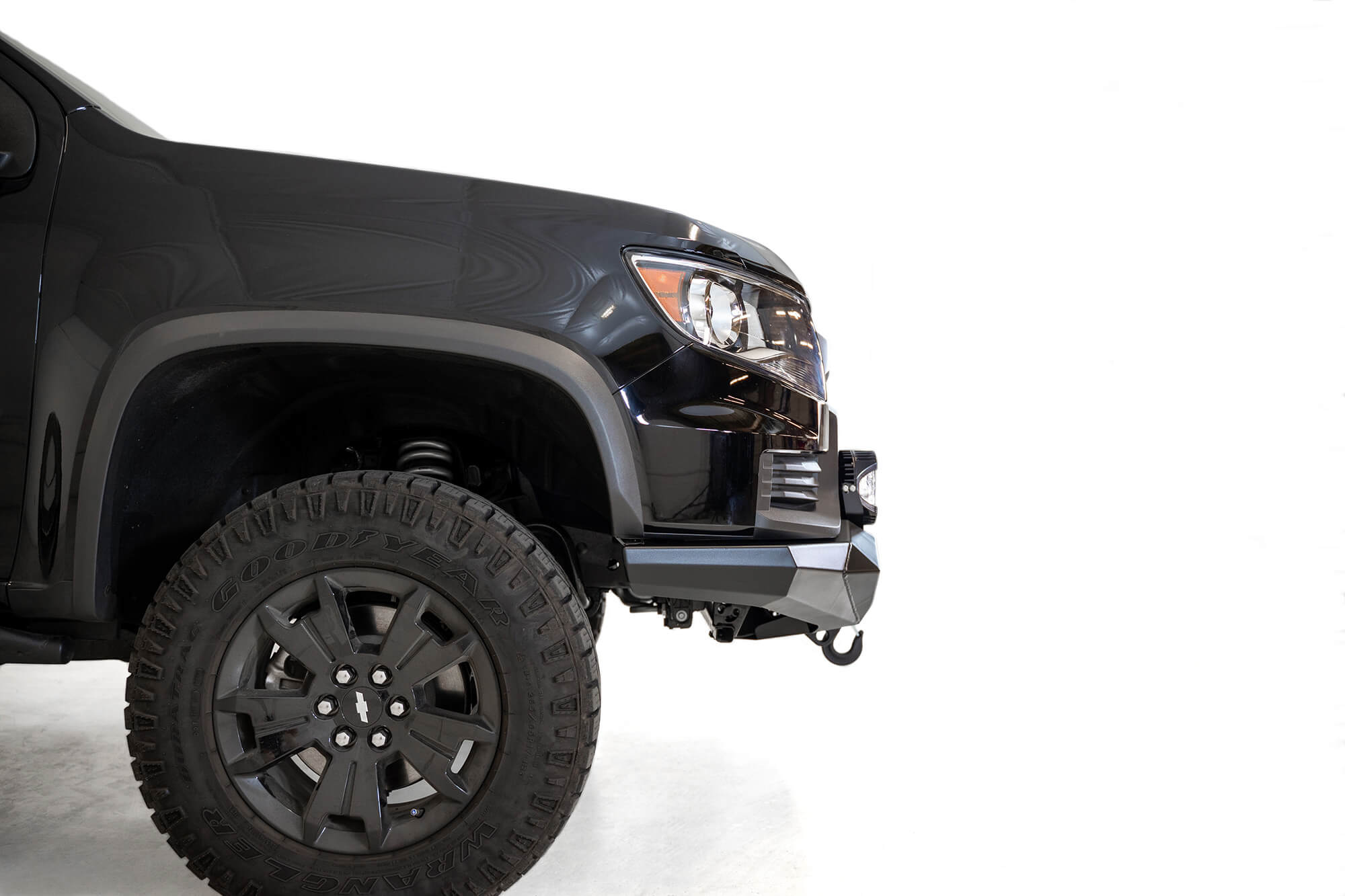 2021-Chevy-ZR2-aftermarket-front-bumper_72f267e2-bc43-4c11-822b-5bf0df9e8ce8 - NVMOS