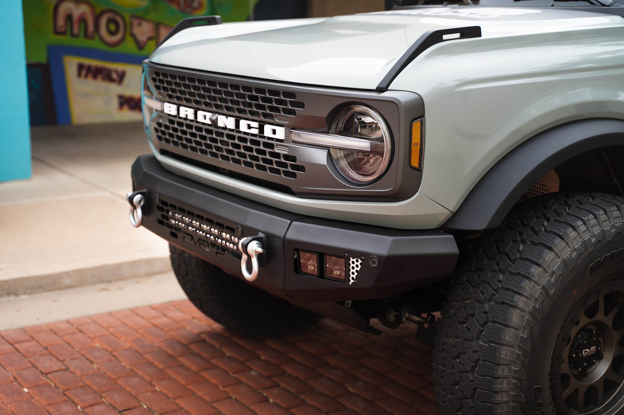 2021-bronco-front-bumper_fcf310bc-0608-4ae1-a88f-0626d355cccf - NVMOS
