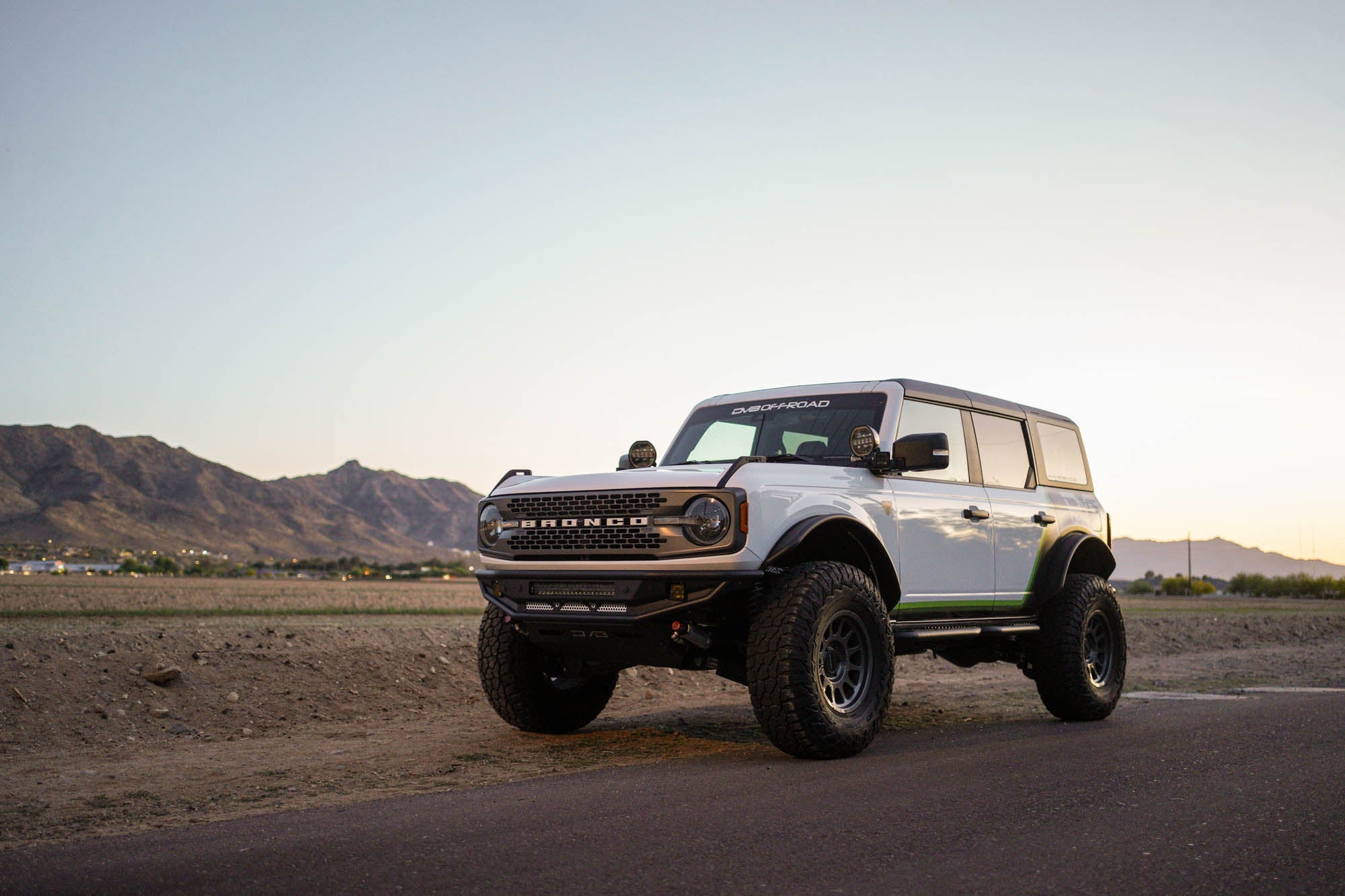 2021-up-Bronco-Competition-Series-Front-Bumper-20 - NVMOS