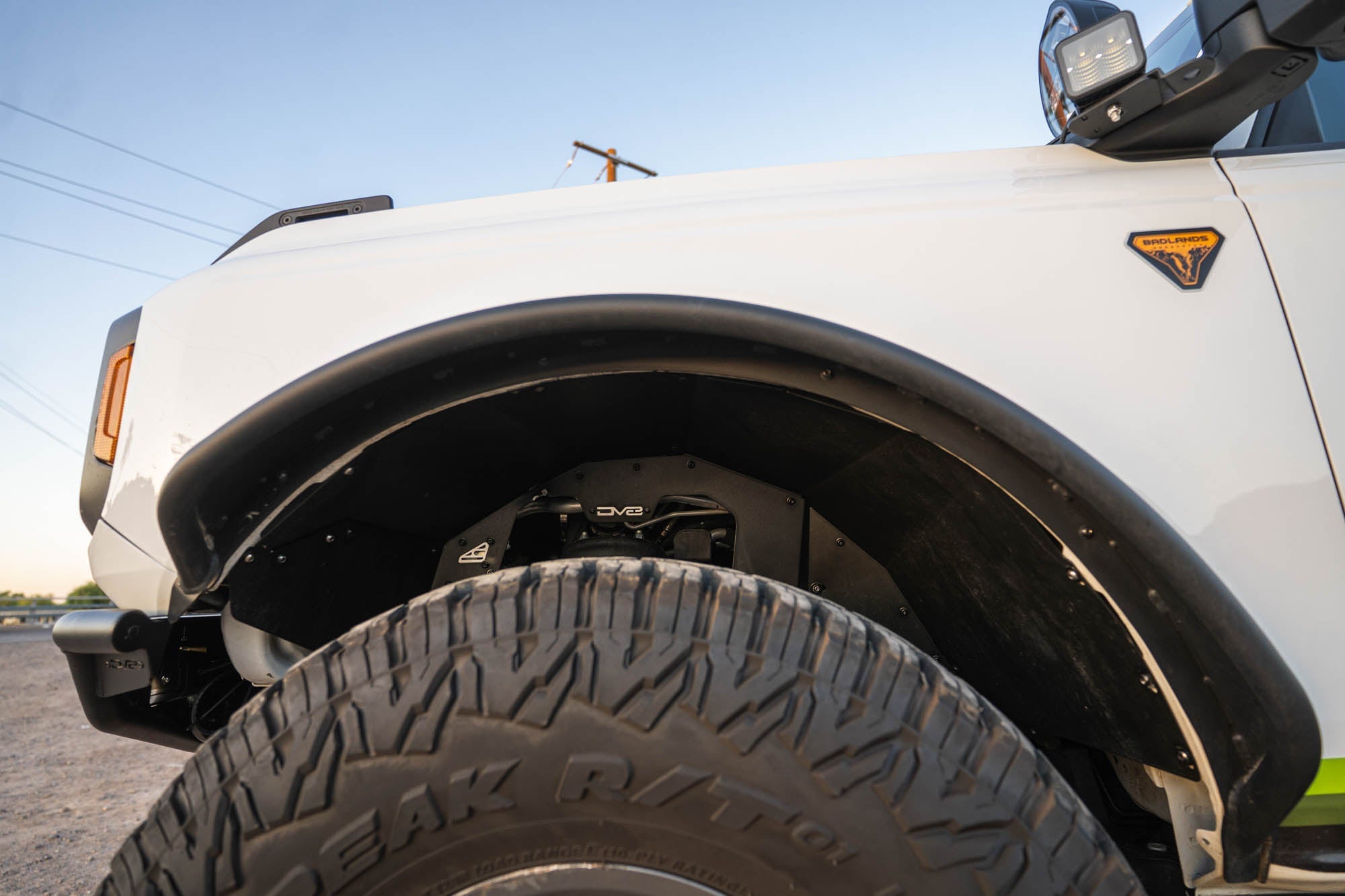 2021-up-bronco-Tube-Fender-Flares-3_42d9348f-05e8-4476-8b21-5adfecb51b93 - NVMOS