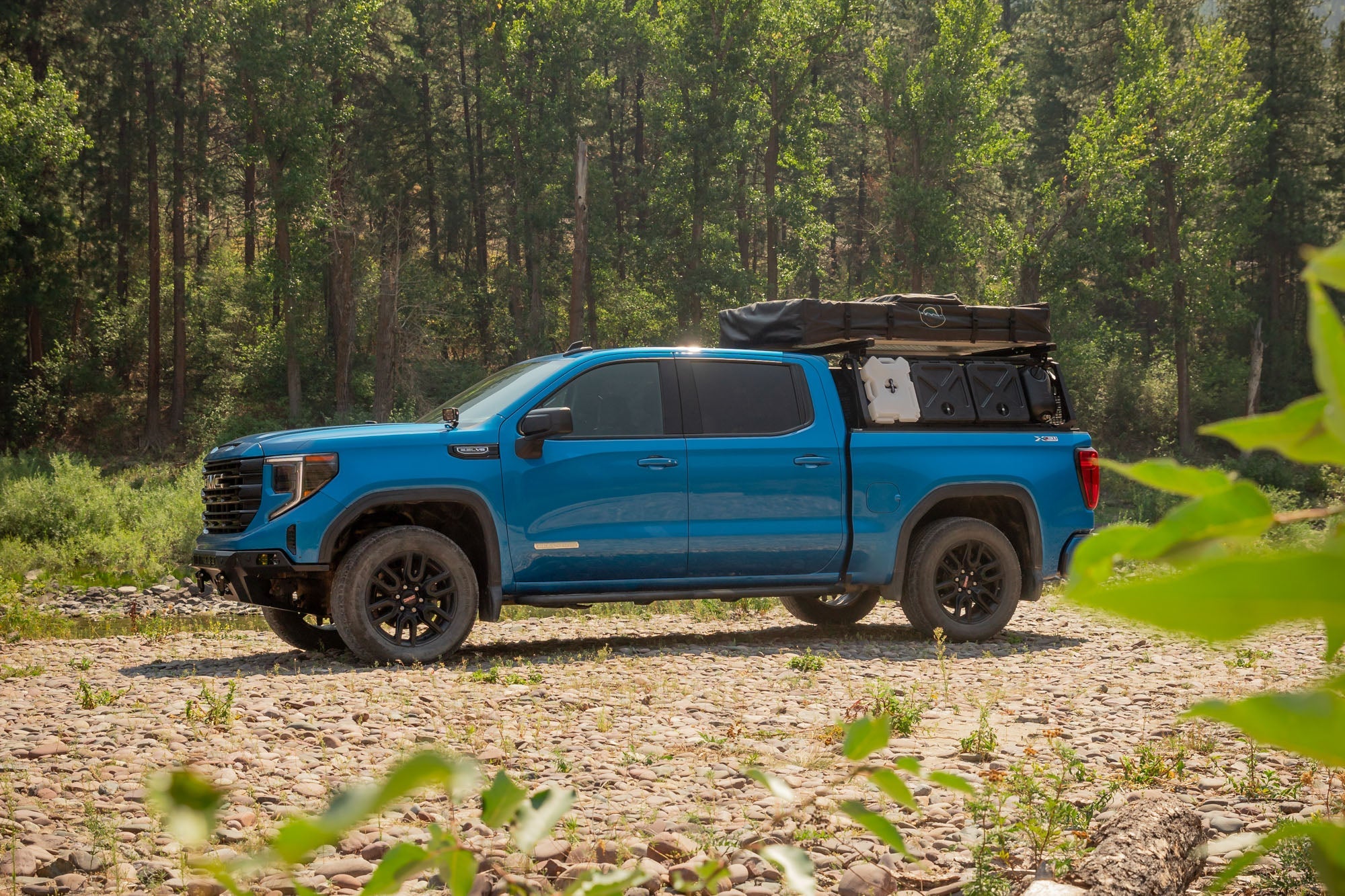 2022-2025GMCSierra1500SpecSeriesFrontBumper-Zach-Ciero-4 - NVMOS