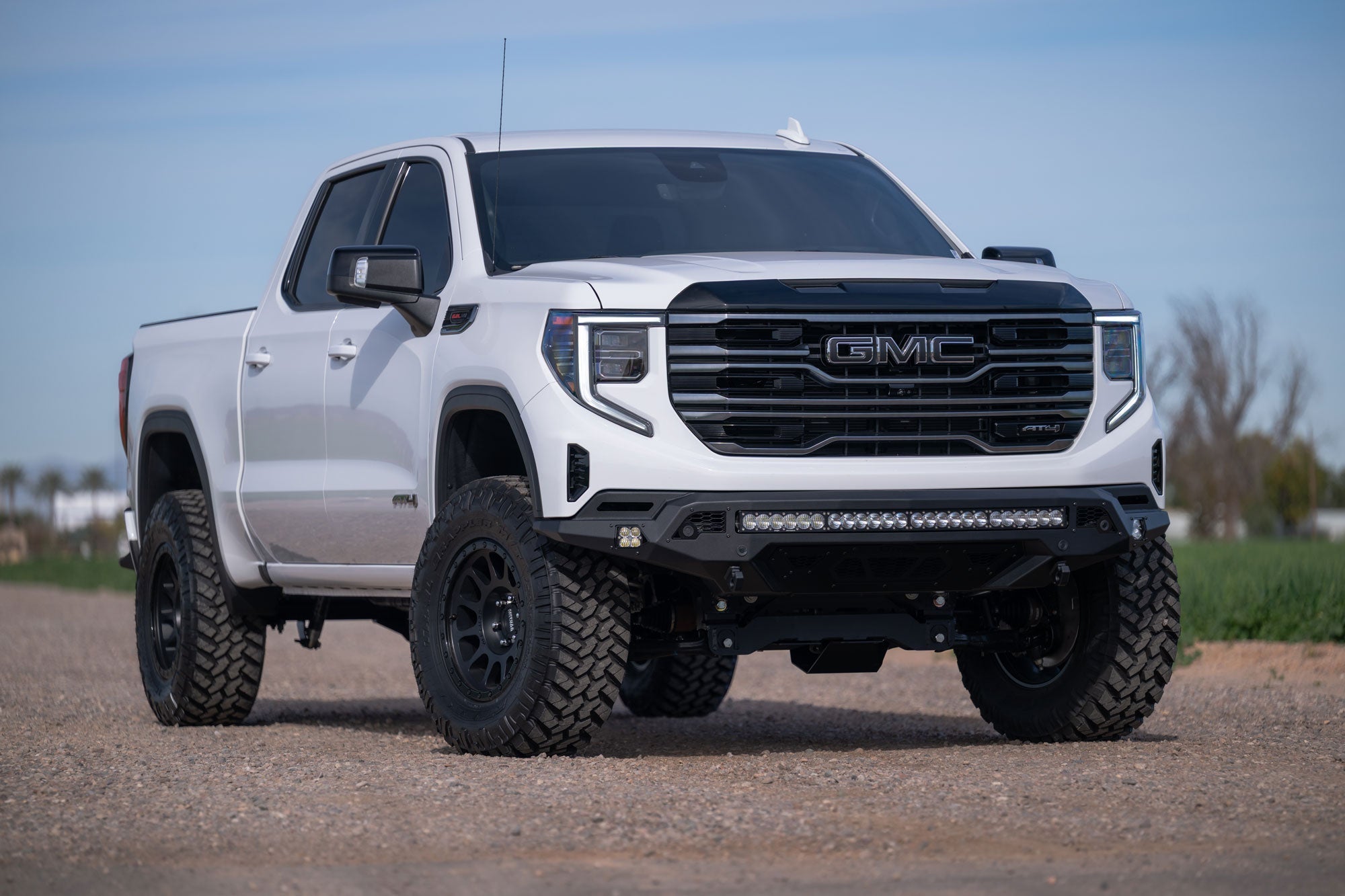 2022_GMC-Sierra-1500-Stealth-Fighter-Front-Bumper-Outdoor-18 - NVMOS