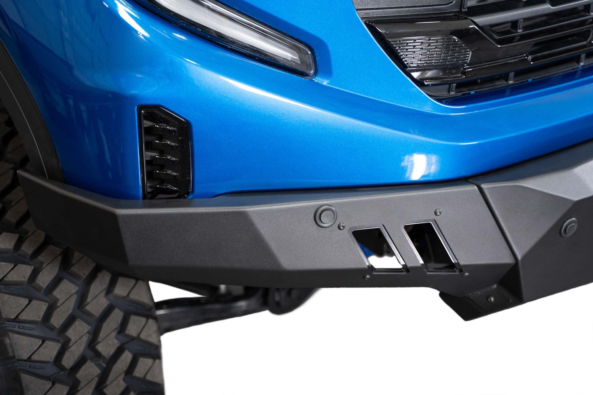 2022_GMC-Sierra-1500-black-label-front-bumper-installed-3 - NVMOS