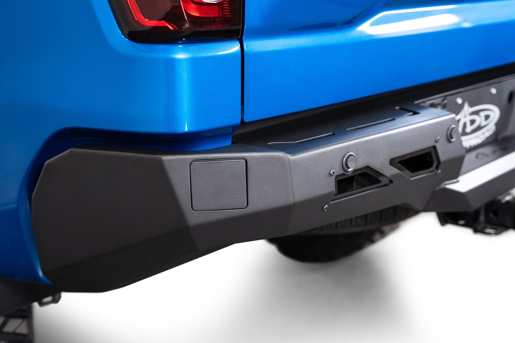 2022_GMC-Sierra-1500-black-label-rear-bumper-installed-10 - NVMOS