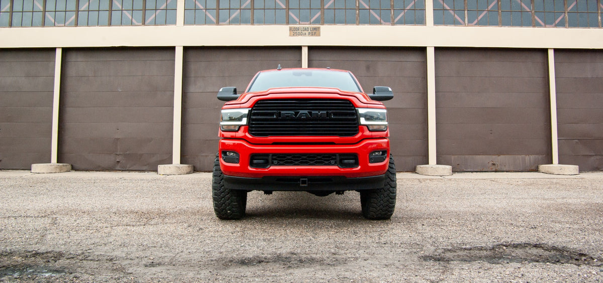 ReadyLIFT 2019-2024 Ram 3500 HD High Output Diesel 4WD 4.5" Coil Spring Falcon 2.1 Lift Kit