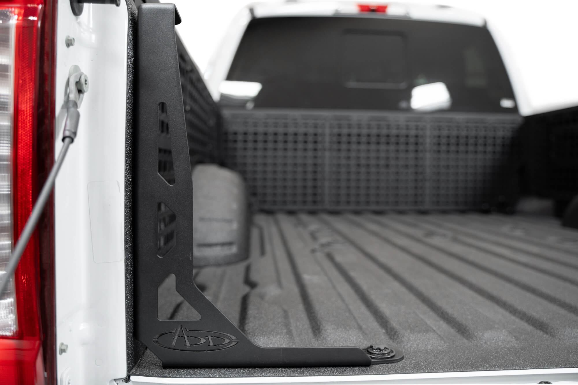 2023-Ford-F-250-350-Super-Duty-Bed-Channel-Stiffener_Installed_08 - NVMOS
