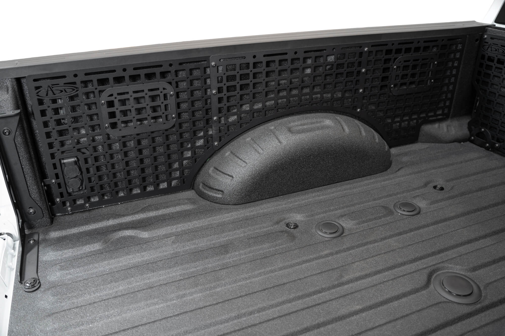 2023-Ford-F-250-350-Super-Duty-Bed-Side-Molle-Panel-driver_Installed_08 - NVMOS
