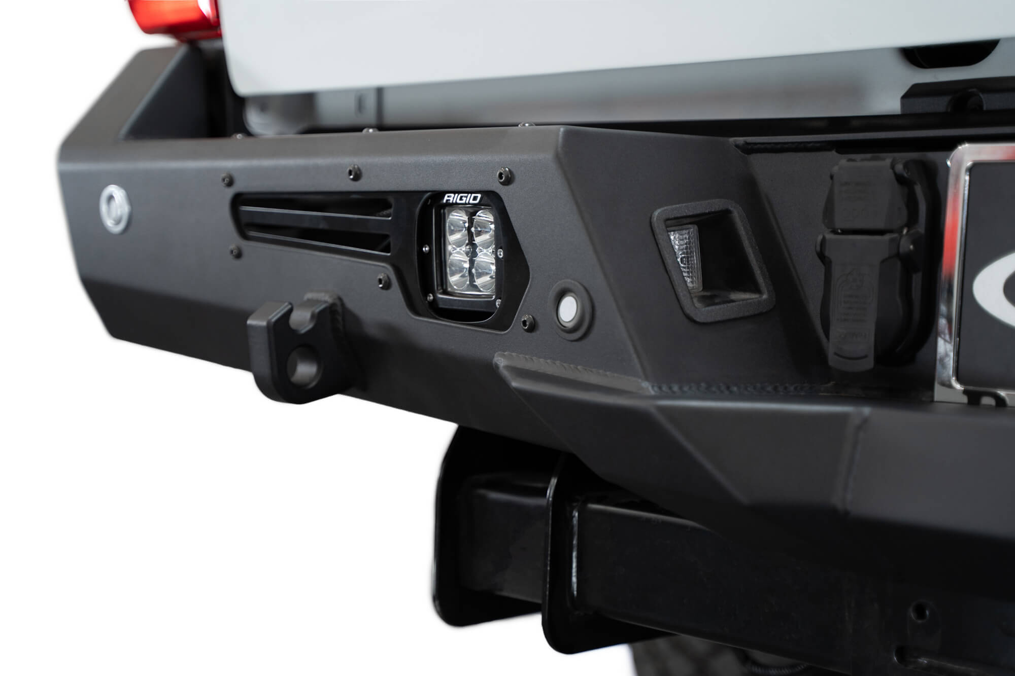 2023-Ford-F-250-350-Super-Duty-Bomber-Rear-Bumper-installed-10 - NVMOS
