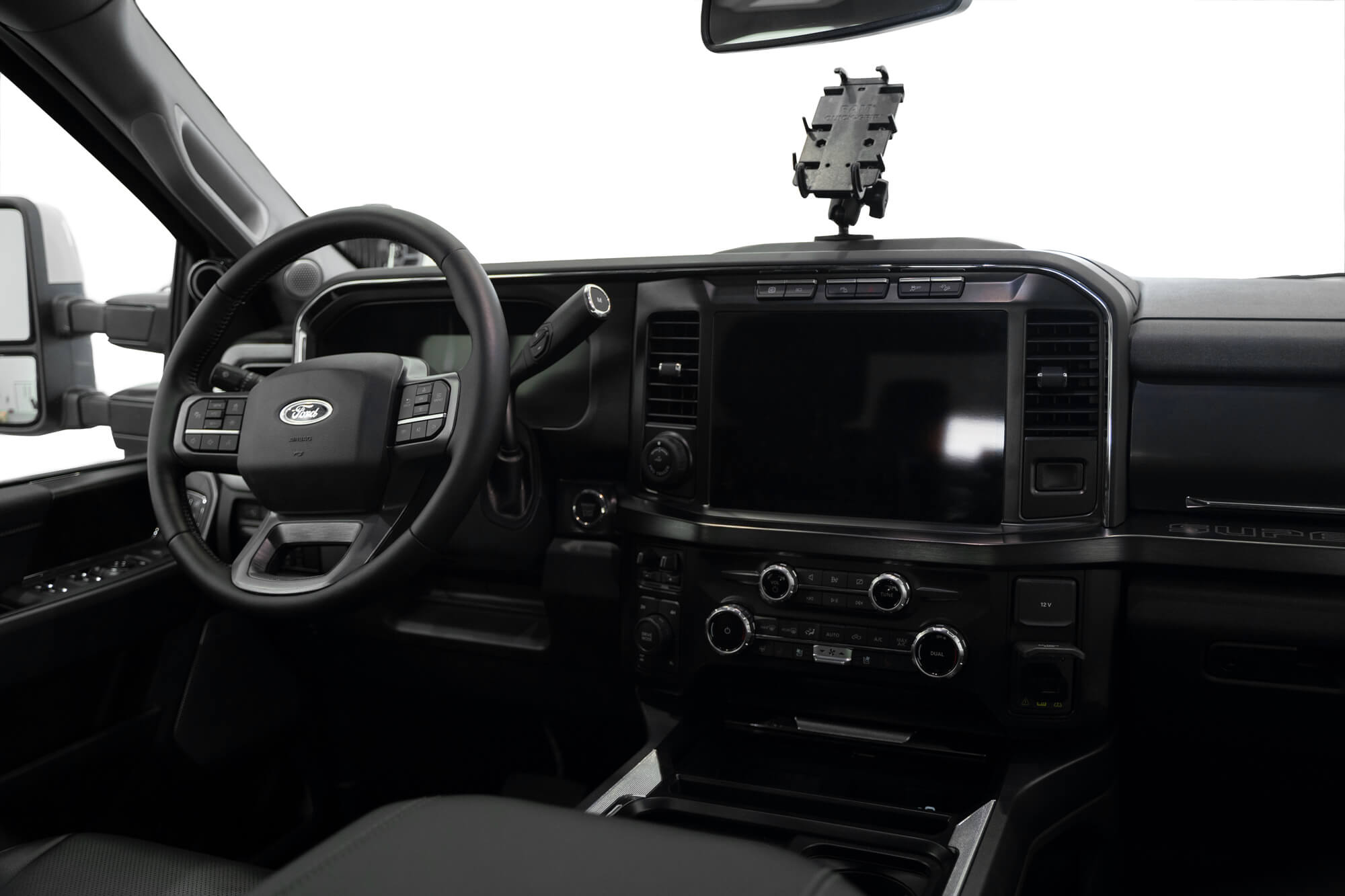 2023-Ford-F-250-350-Super-Duty-Digital-Dash-Mount_Installed_05 - NVMOS