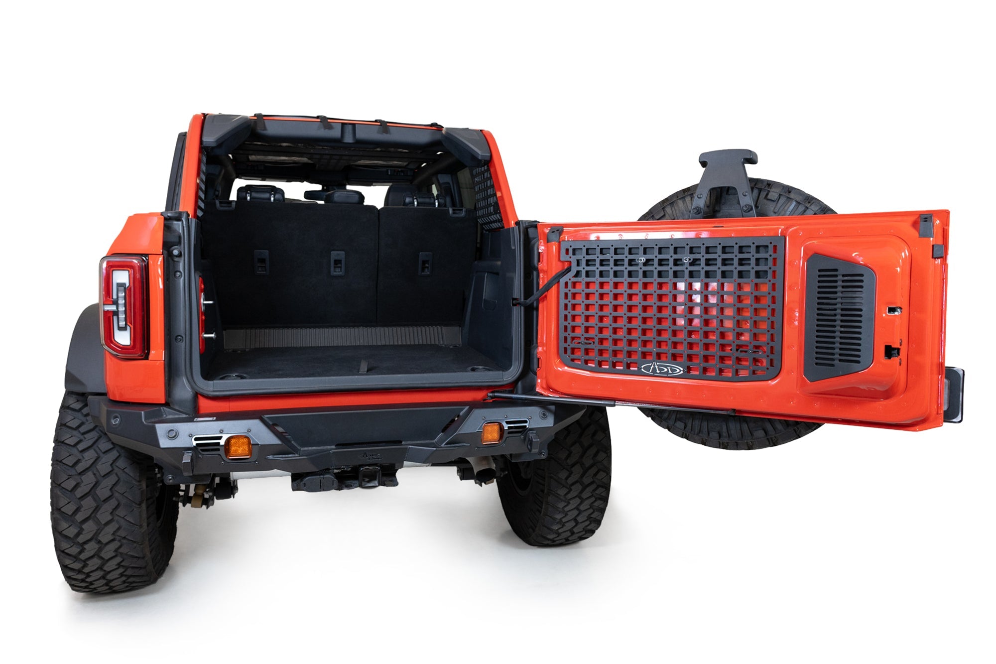 2023_Bronco_Tailgate_Molle_Panel-02 - NVMOS