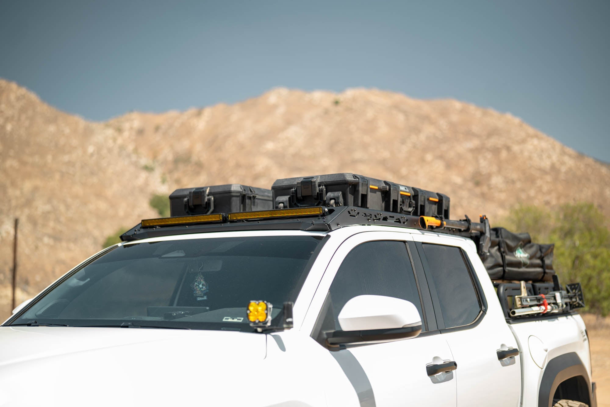 2024-2025-Toyota-Tacoma-Roof-Rack-Light-Mount-1 - NVMOS
