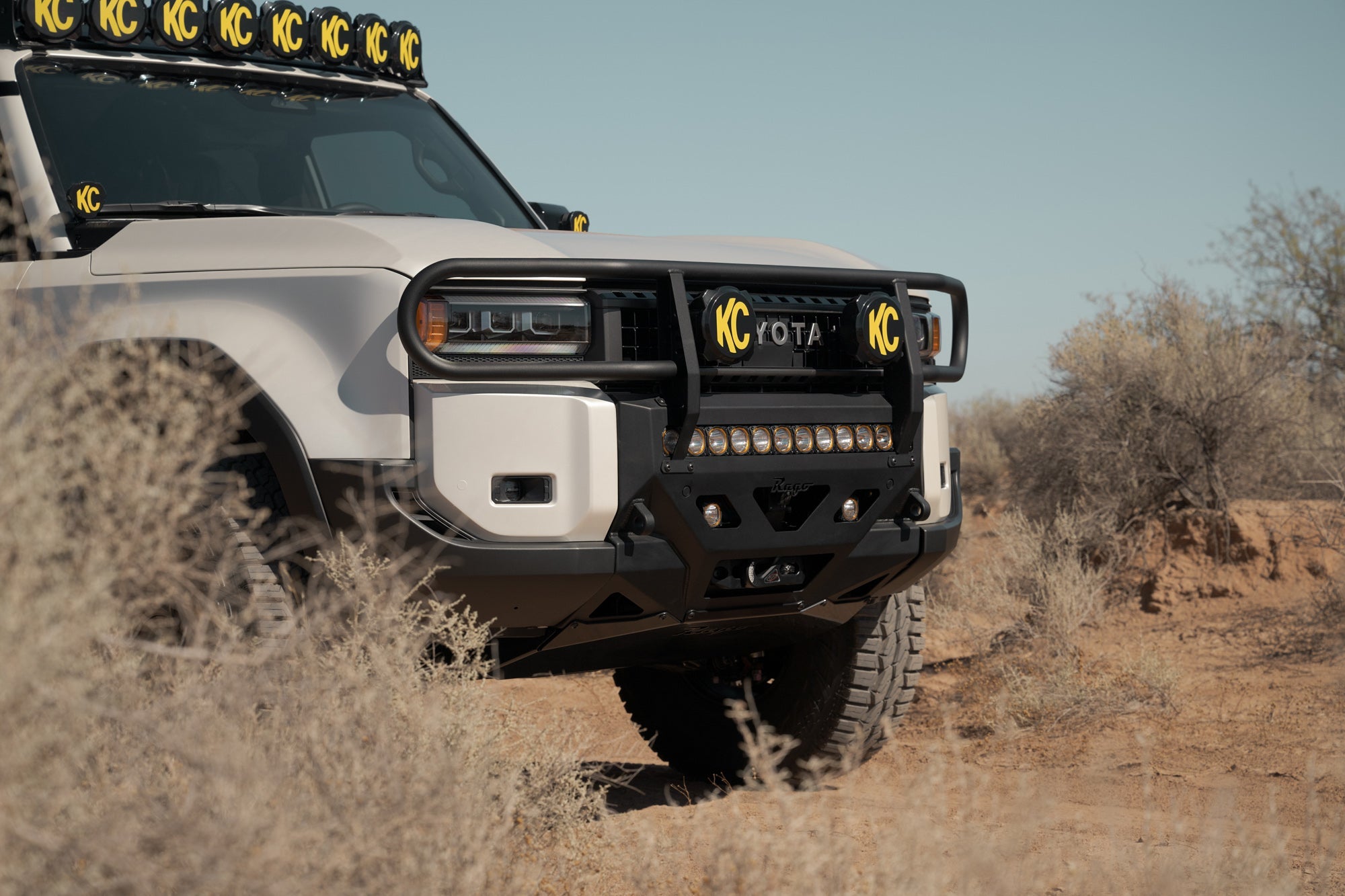 2024-Land-Cruiser-Front-Bumper-with-brush-guard-trail-15_18914faf-b0e8-4fc9-9628-4369f32dfd91 - NVMOS