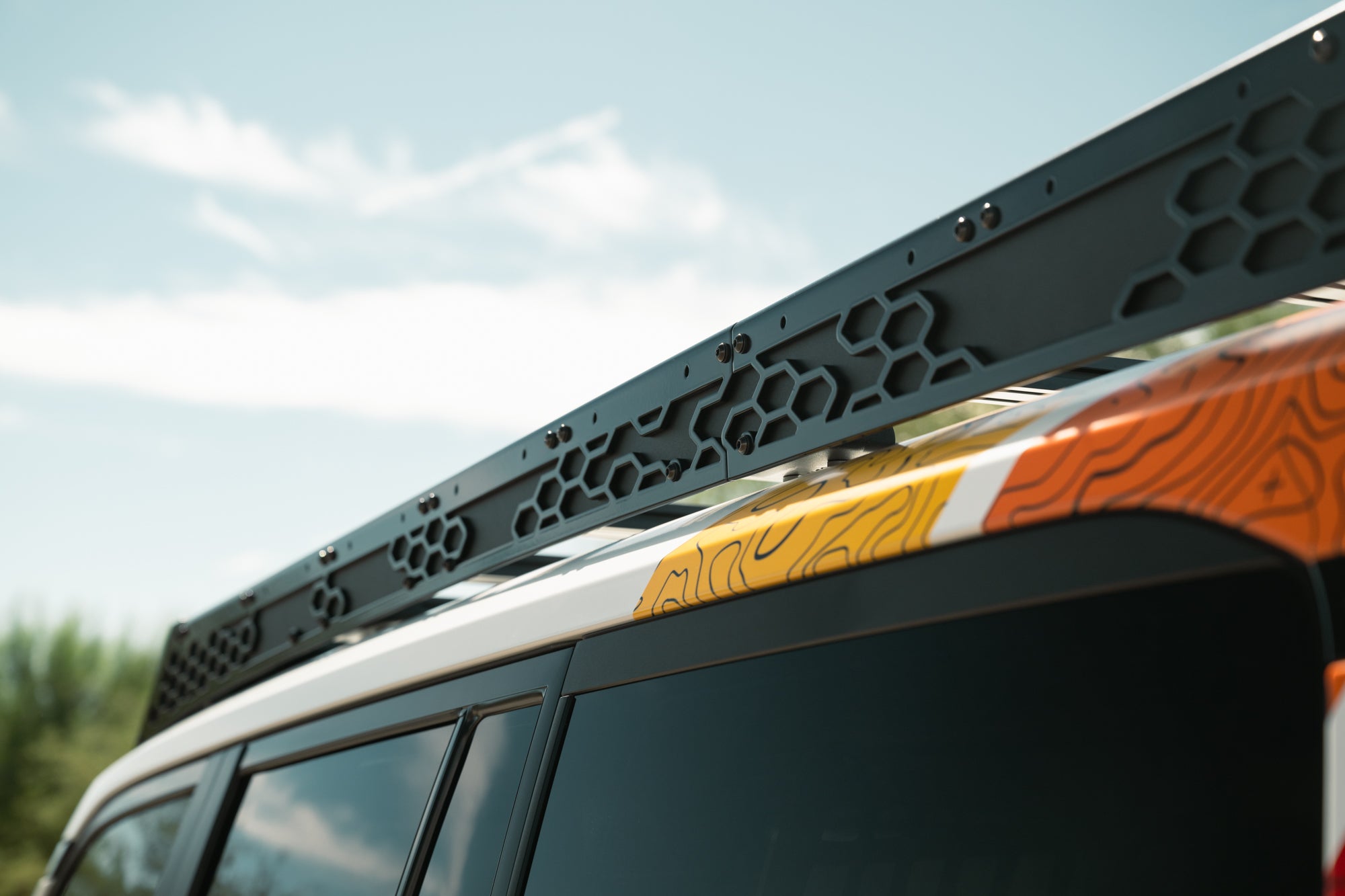 2024-Land-Cruiser-Solid-Fairing-Roof-Rack-9 - NVMOS
