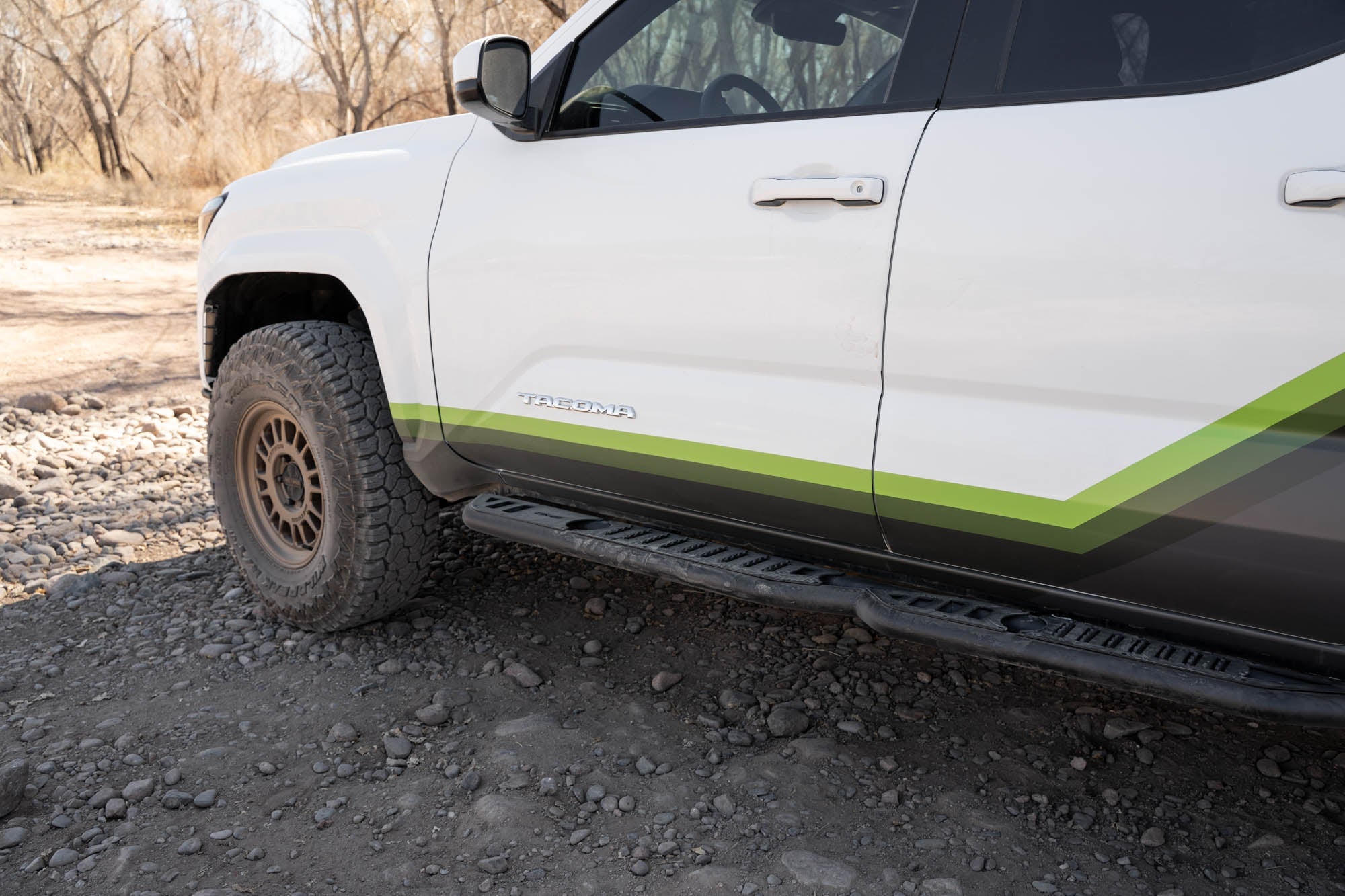 2024-up-Tacoma-Double-Cab-OE-Plus-Side-Steps-2 - NVMOS