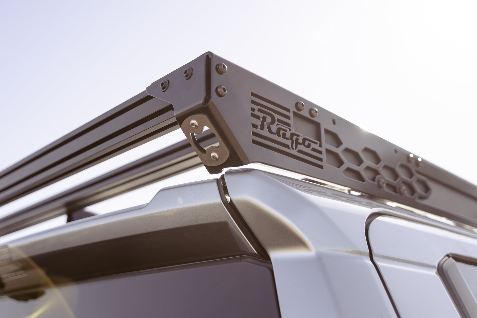 2024_Toyota-Tacoma-Roof-Rack-with-40_-Light-Bar-Installed-7 - NVMOS