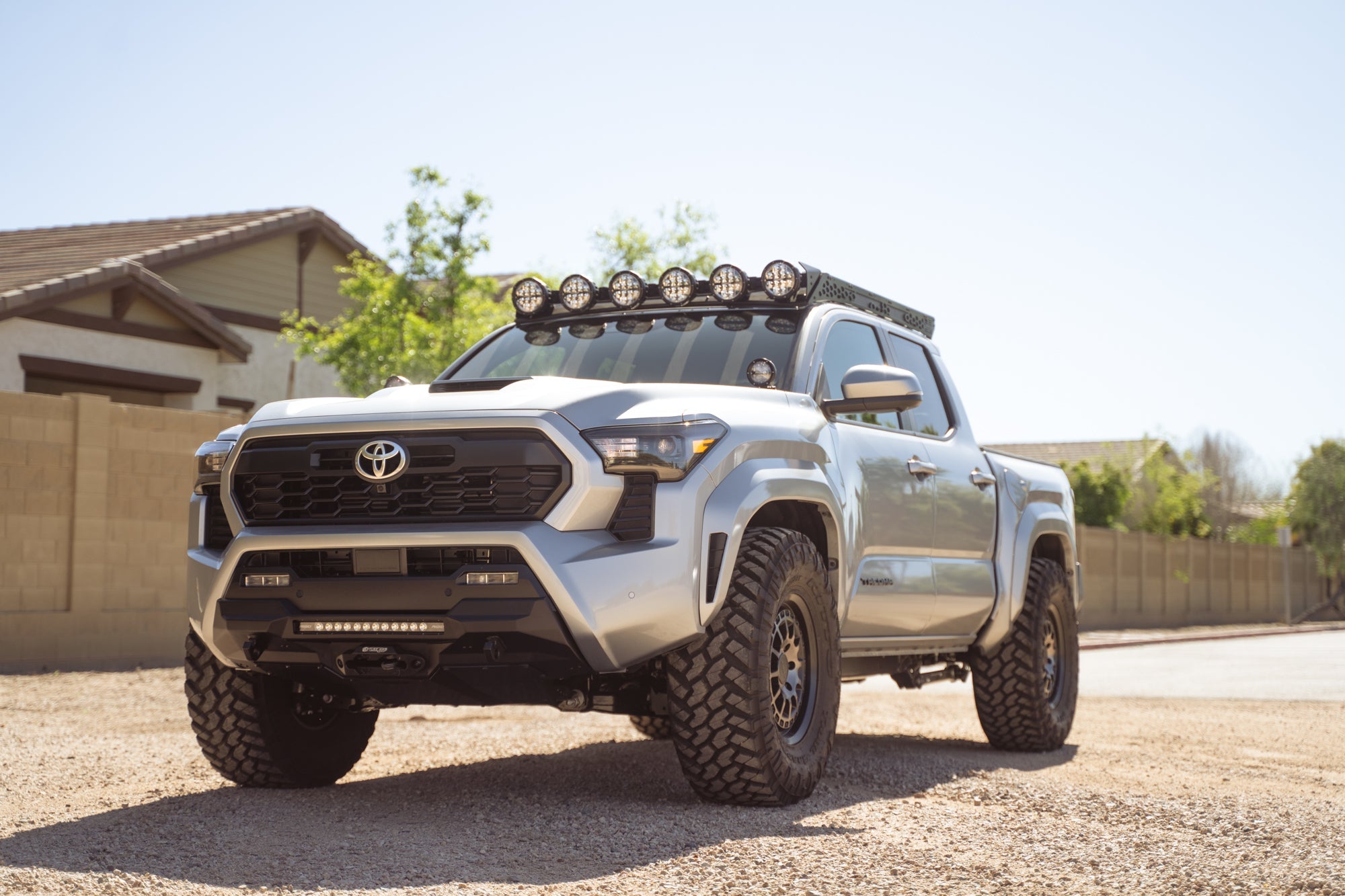2024_Toyota-Tacoma-Roof-Rack-with-Optional-Round-Lights-mount-installed-1 - NVMOS